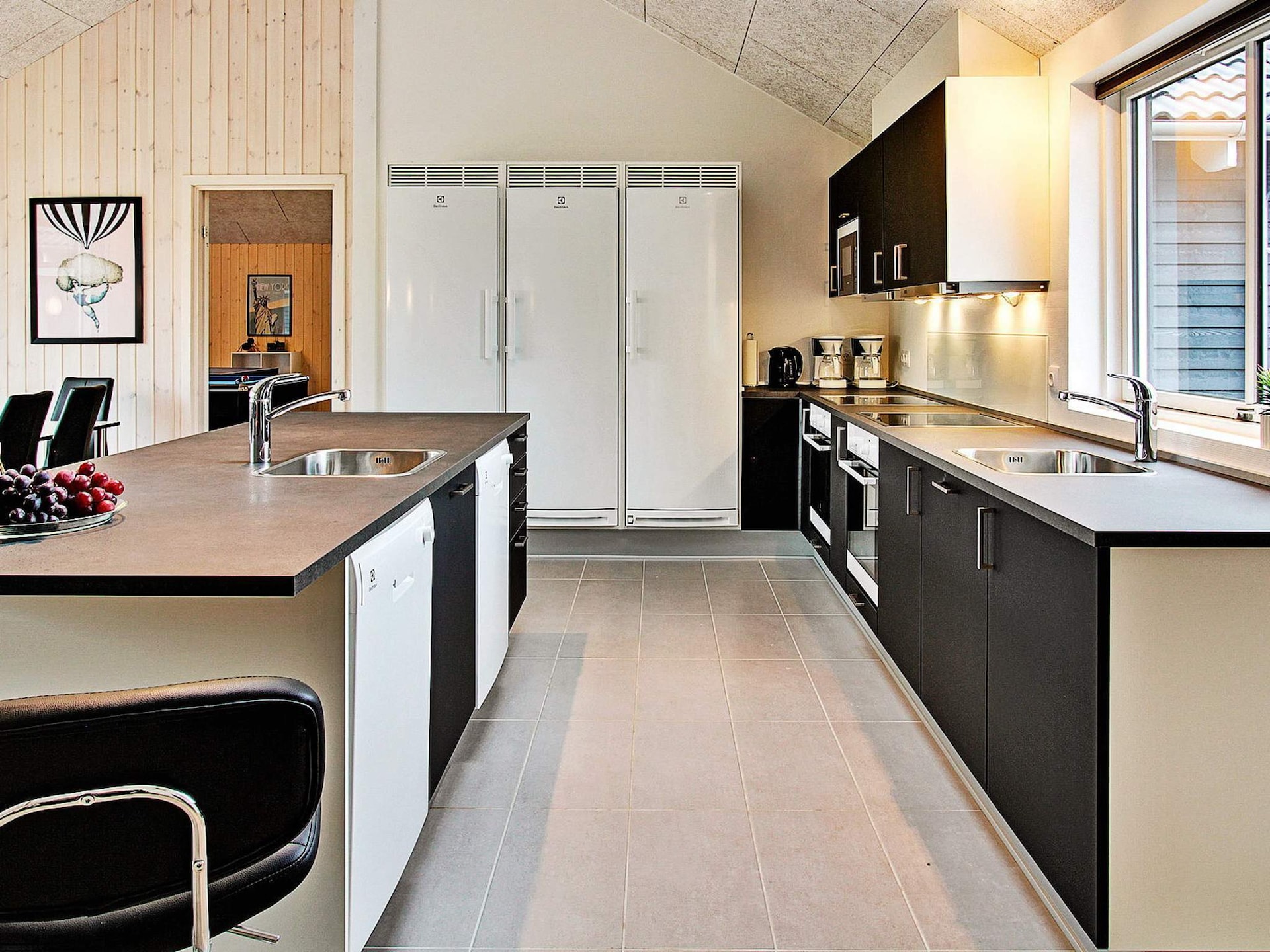 Op 950 m van zee: ruim vakantiehuis in Kappeln voor 24 personen · 298 m² - foto 12