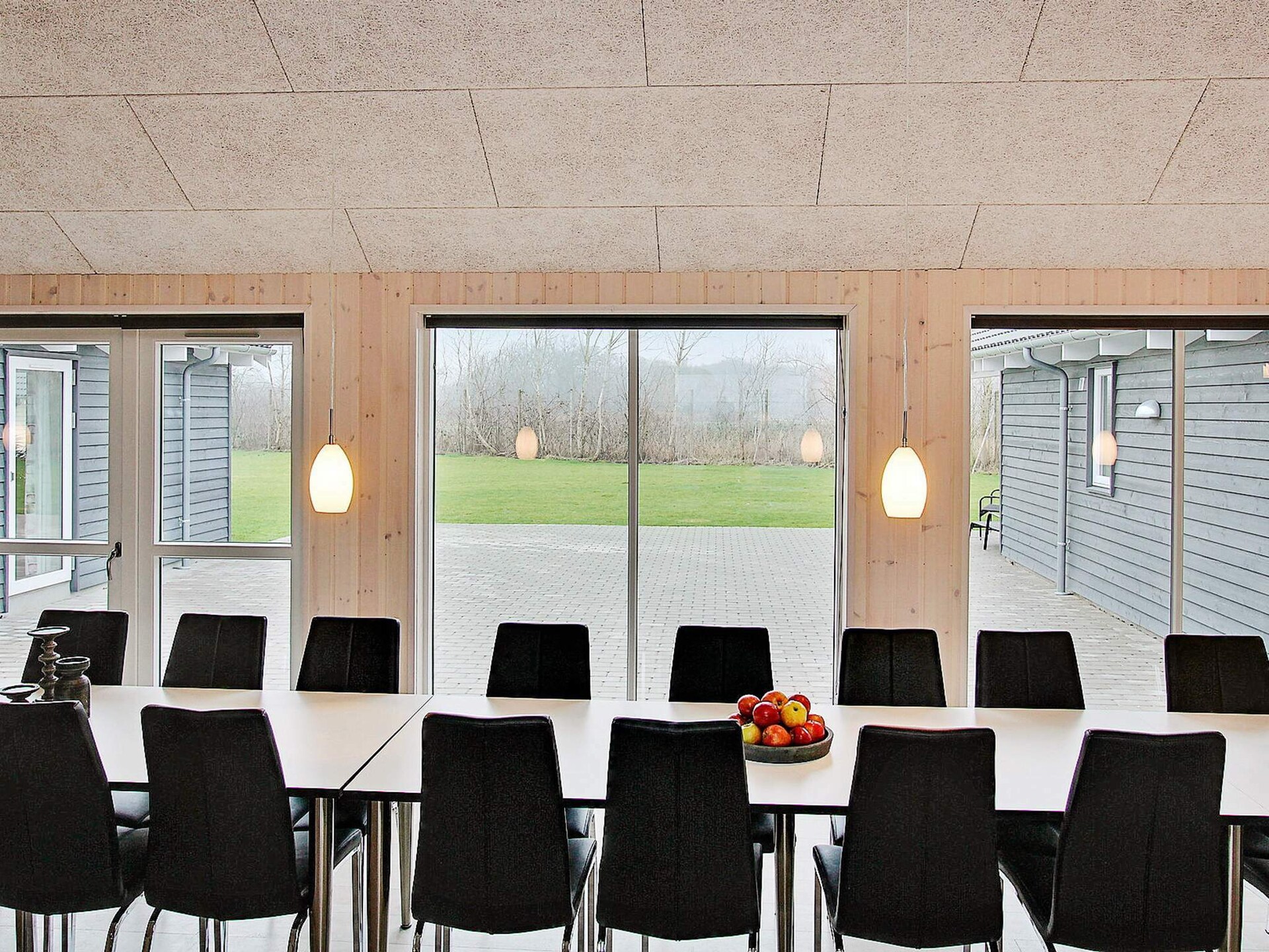 Op 950 m van zee: ruim vakantiehuis in Kappeln voor 24 personen · 298 m² - foto 23