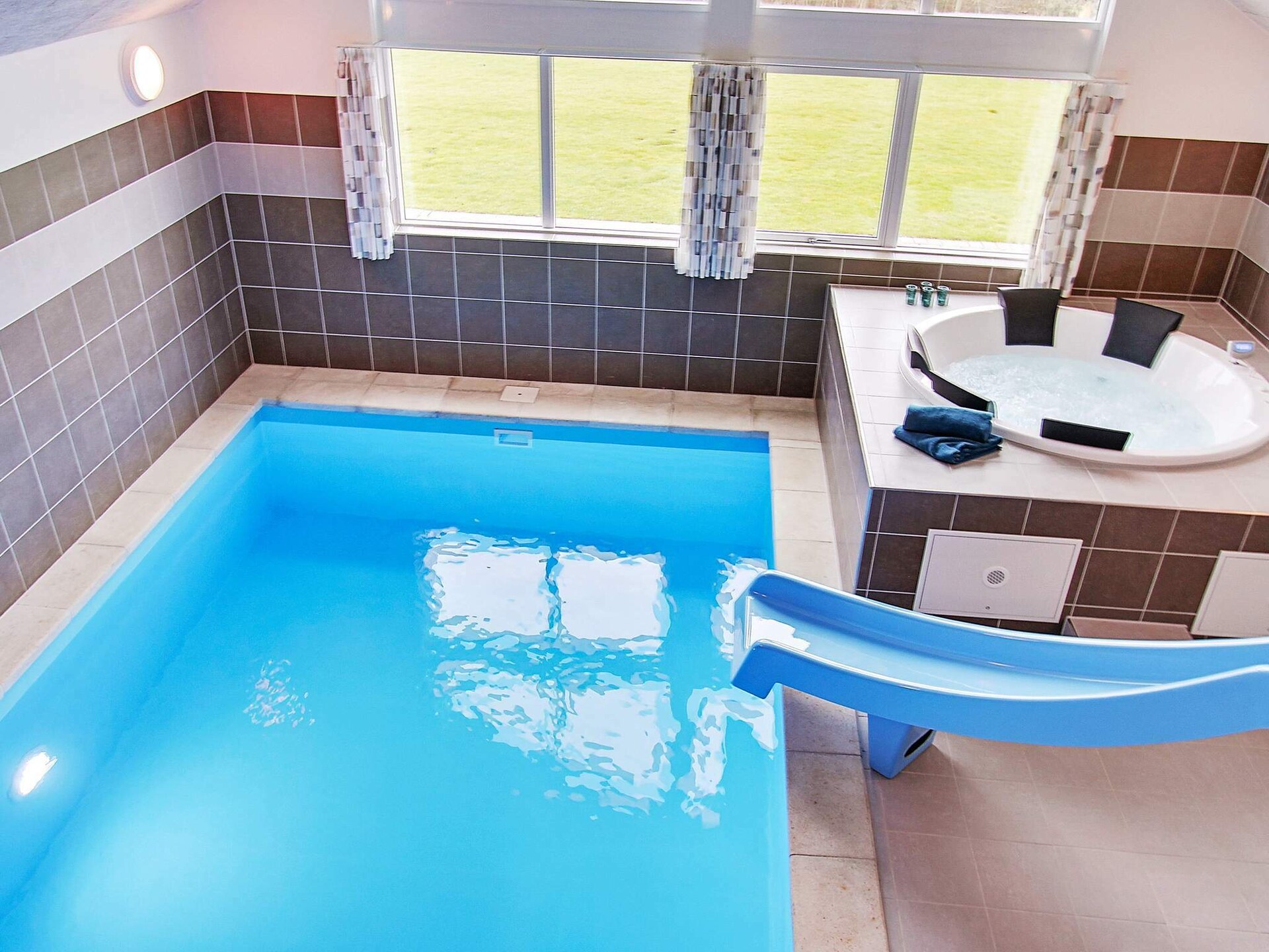 16-persoons vakantiehuis in Kappeln op 950 m van zee · 16 pers. - foto 6