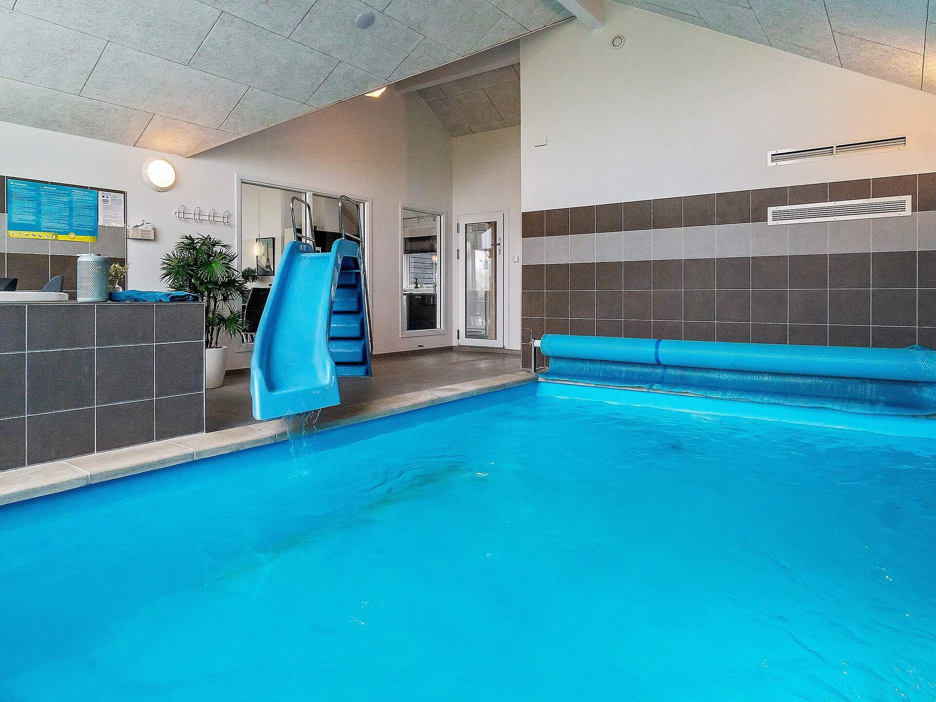 16-persoons vakantiehuis in Kappeln op 950 m van zee · 16 pers. - foto 8