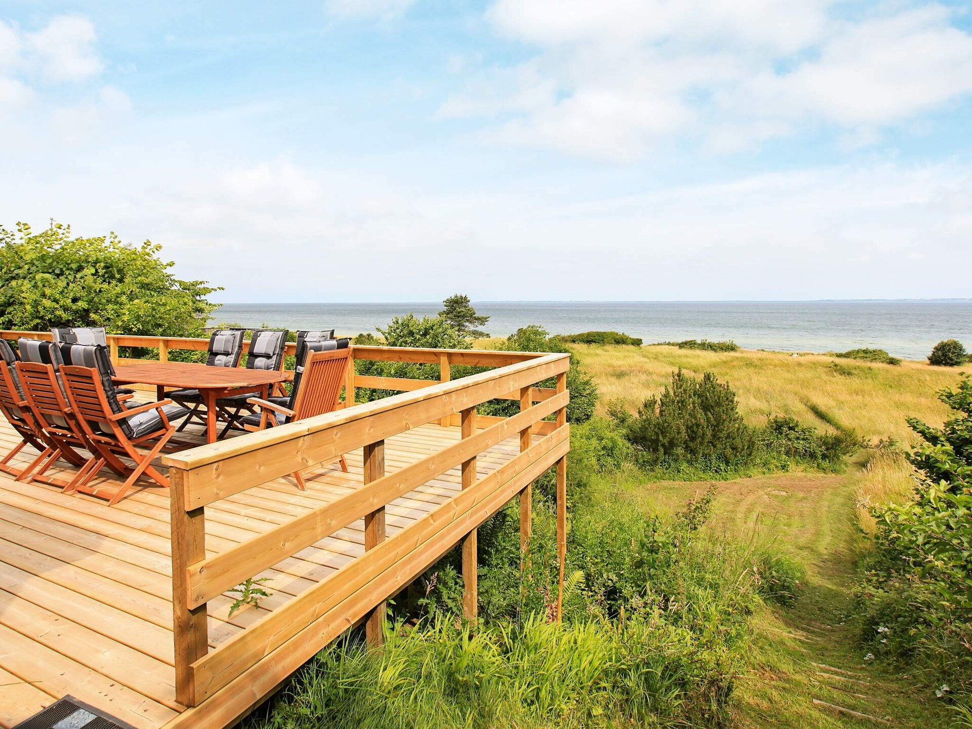 Architectonisch vakantiehuis met sauna en panoramisch zeezicht op 80 meter - foto 5
