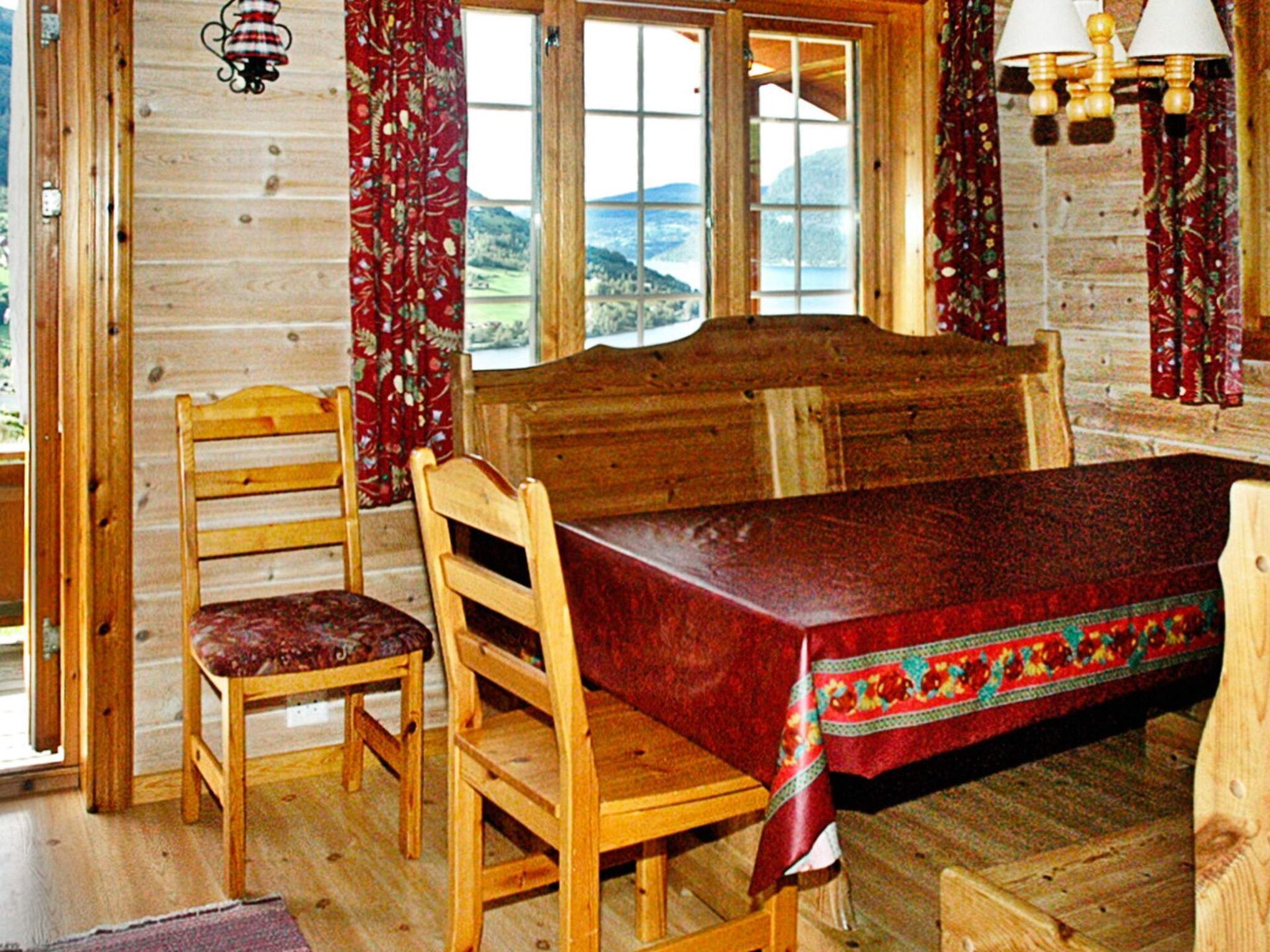Vakantiehuis met panoramisch uitzicht op de Nordfjord in Olden - foto 13