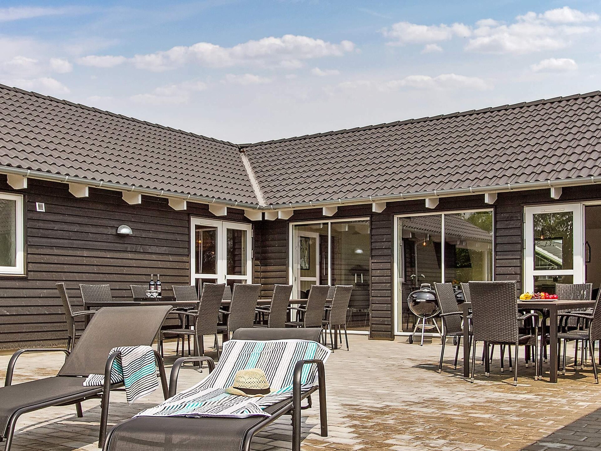 Groots vakantiehuis met zwembad, sauna & speelkamer op 900m van de Oostzee - foto 3