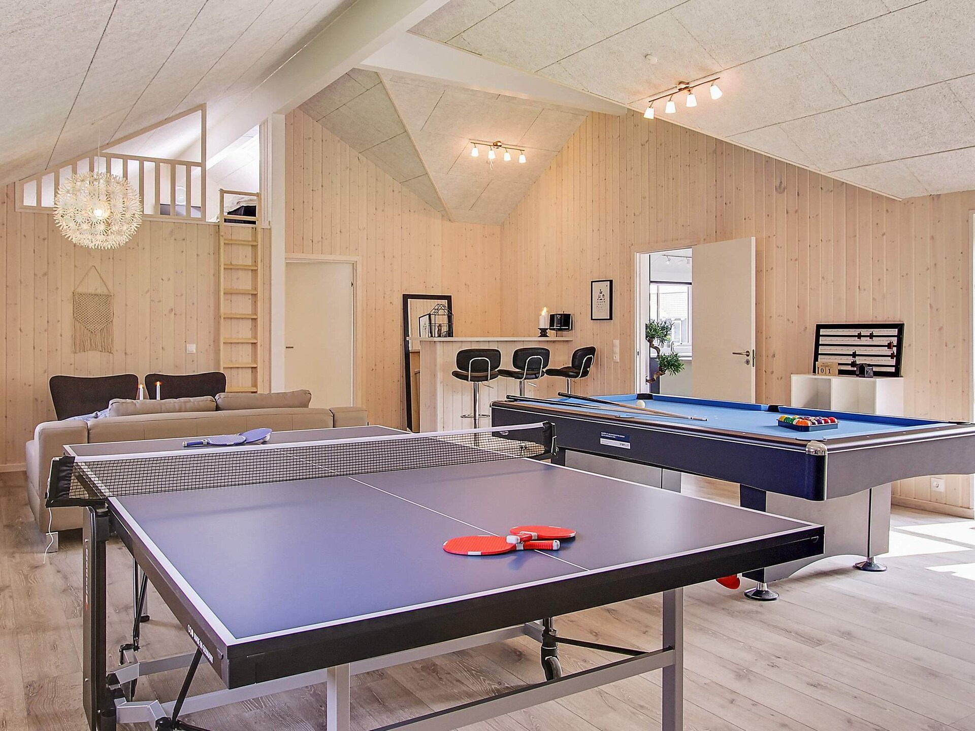 Groots vakantiehuis met zwembad, sauna & speelkamer op 900m van de Oostzee - foto 9