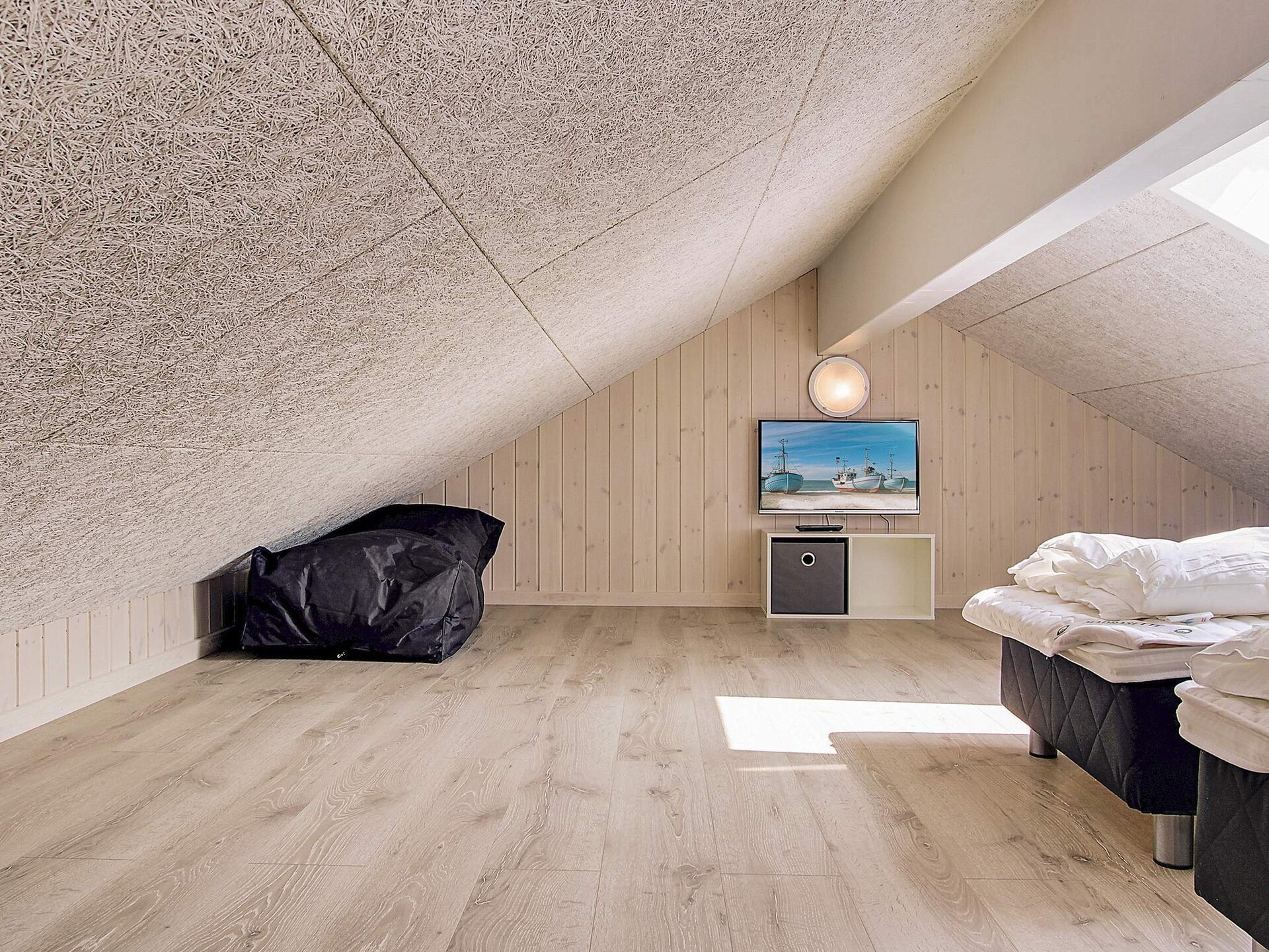 Groots vakantiehuis met zwembad, sauna & speelkamer op 900m van de Oostzee - foto 12