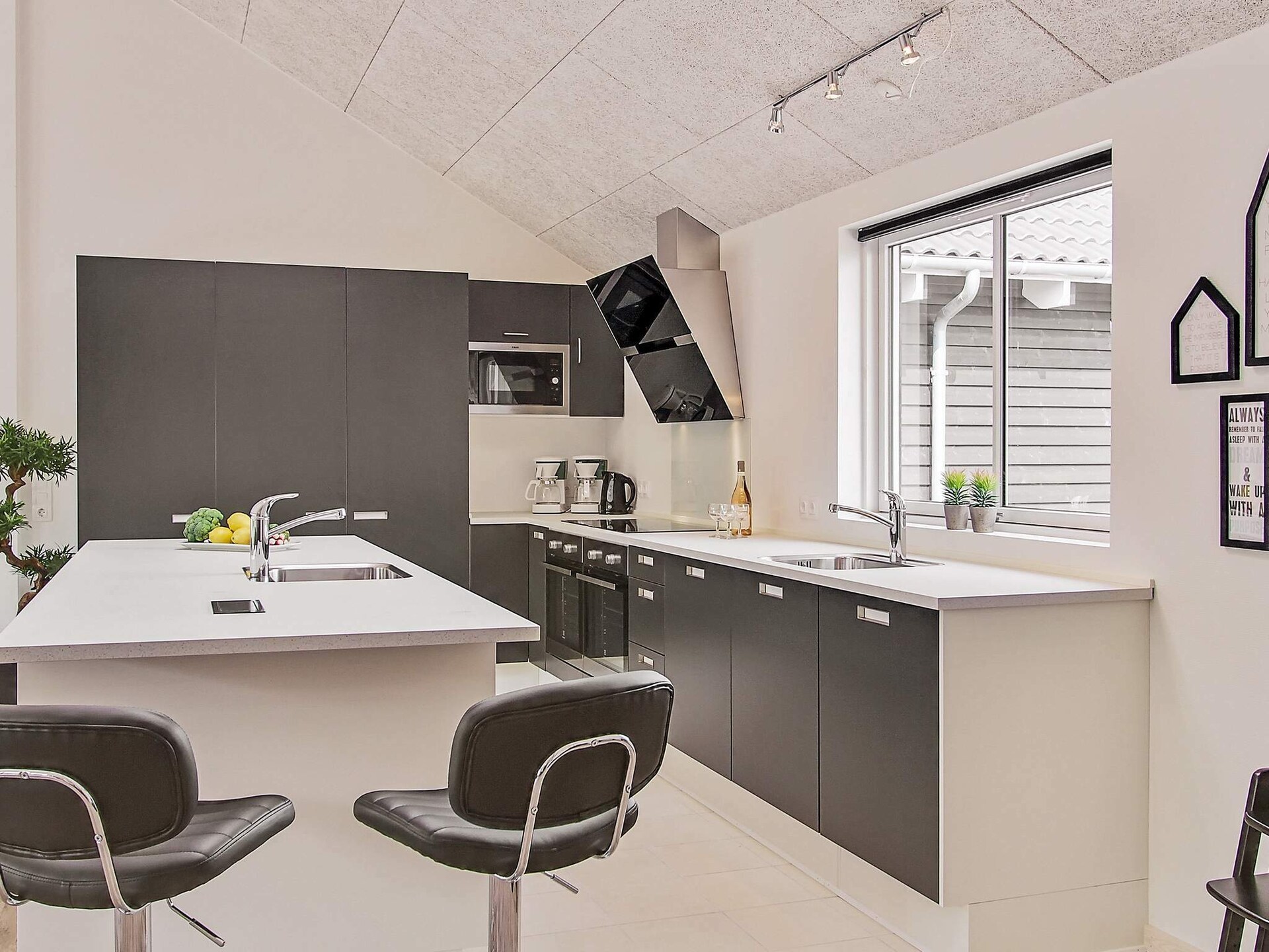 Groots vakantiehuis met zwembad, sauna & speelkamer op 900m van de Oostzee - foto 14