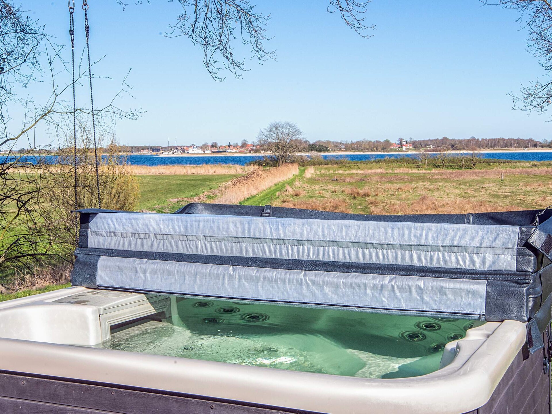 Licht vakantiehuis met jacuzzi en sauna op 100 meter van zee in Haderslev - foto 7