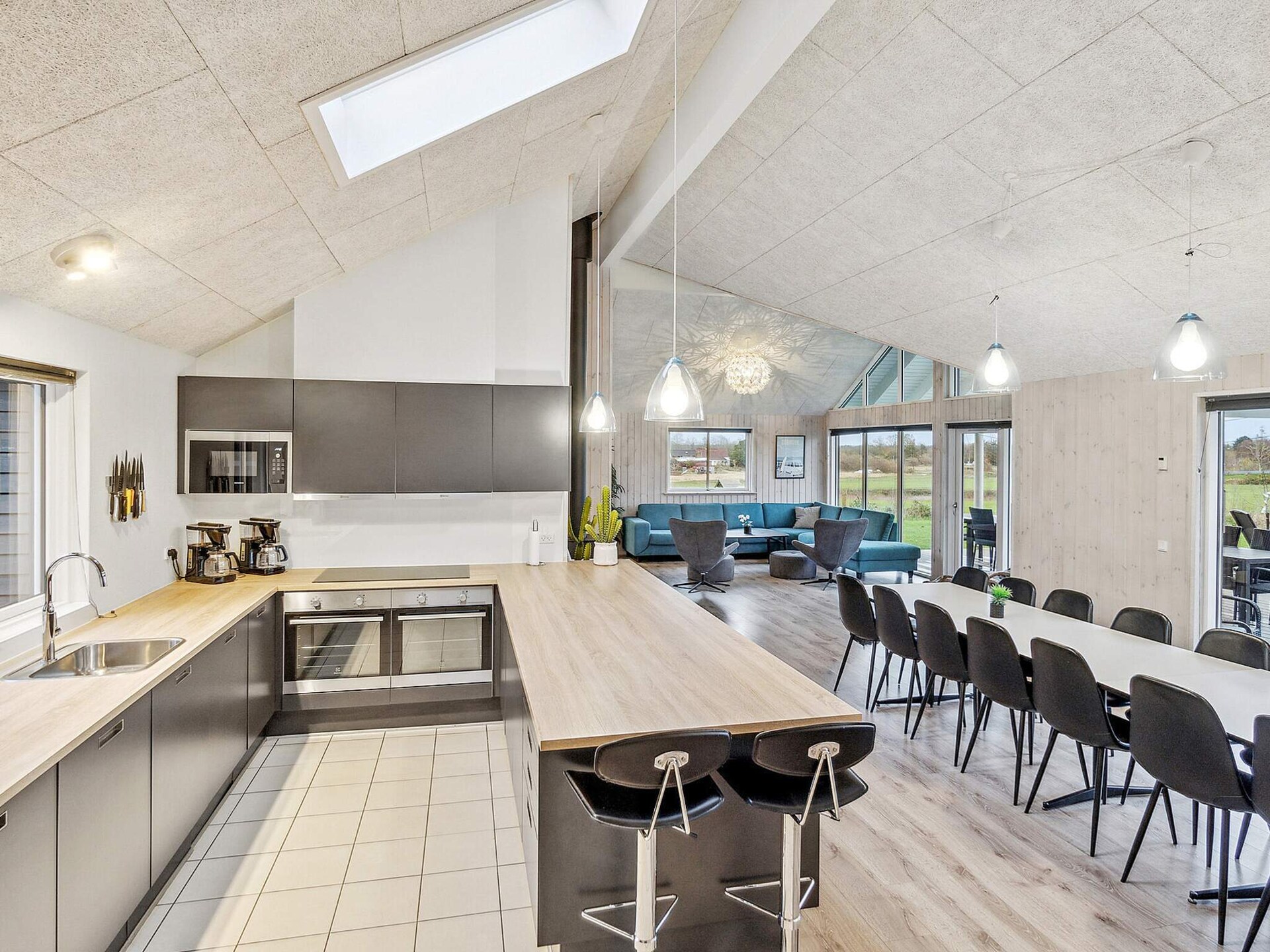 Groot vakantiehuis met privé-zwembad en sauna, op 2 km van zee - foto 28