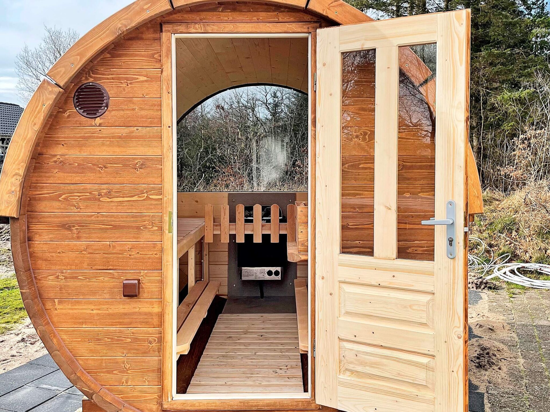 Ruim vakantiehuis voor 12 met privézwembad en sauna bij Henne Strand - foto 33