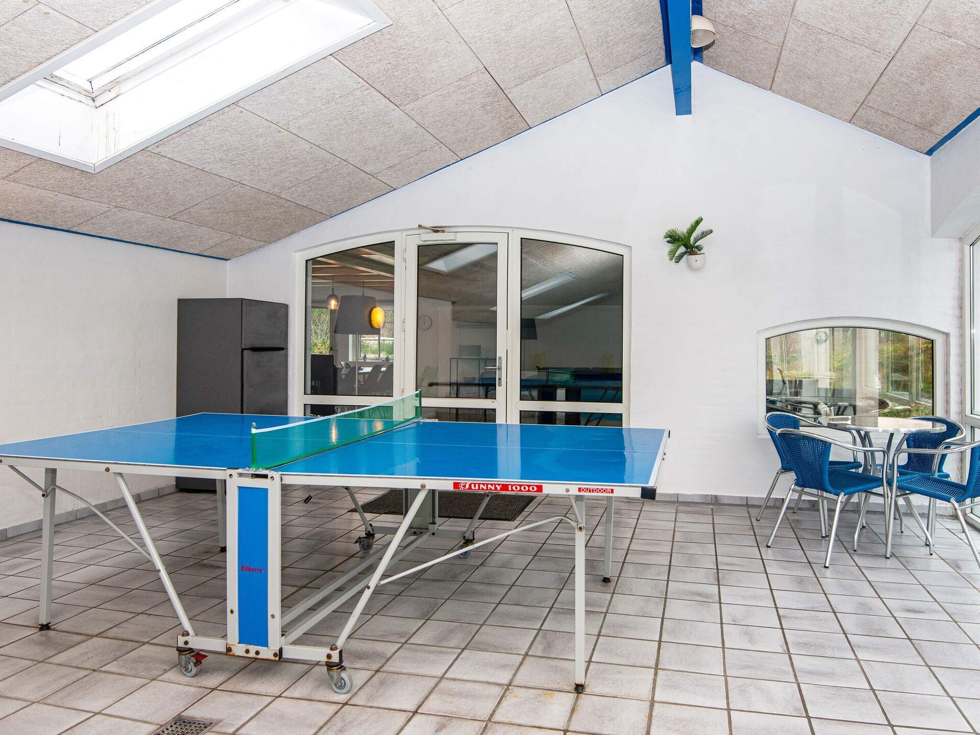 Ruim vakantiehuis voor 12 met privézwembad en sauna bij Henne Strand - foto 2