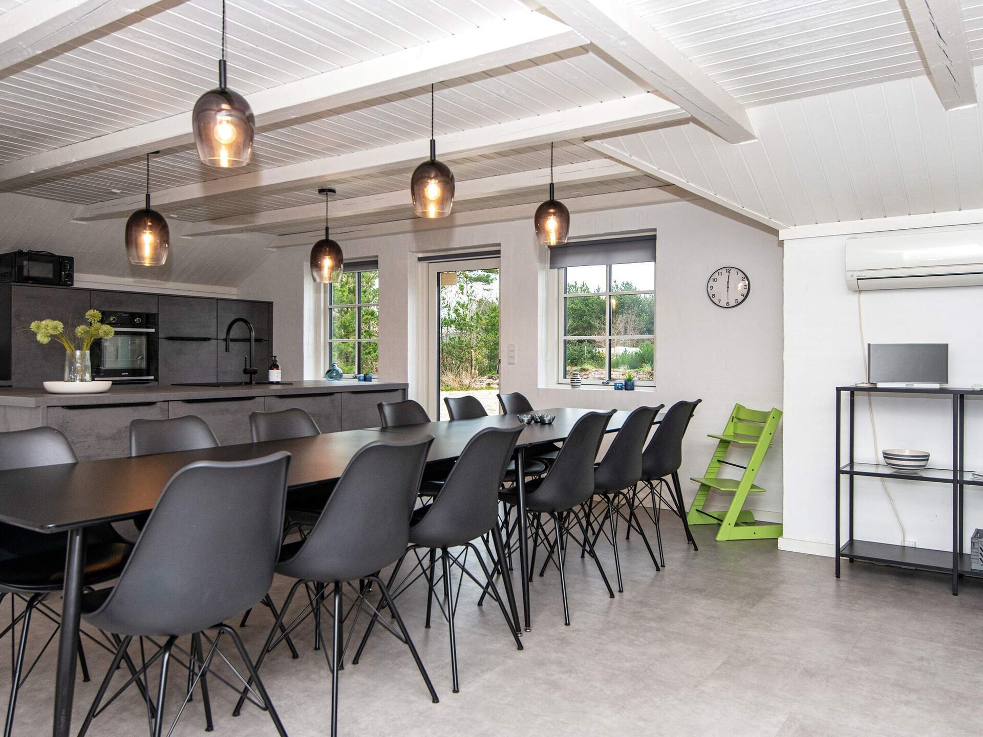 Ruim vakantiehuis voor 12 met privézwembad en sauna bij Henne Strand - foto 16