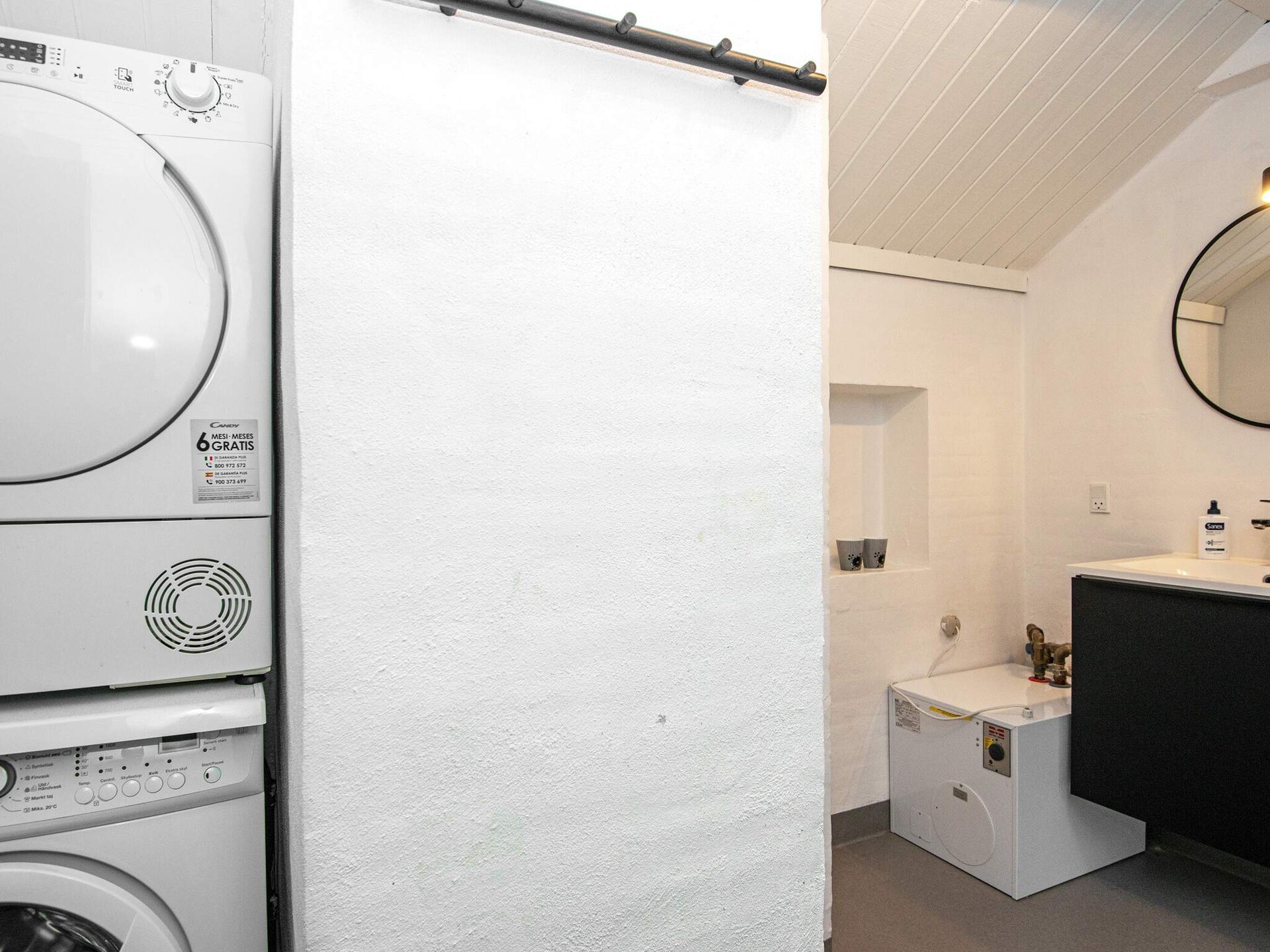 Ruim vakantiehuis voor 12 met privézwembad en sauna bij Henne Strand - foto 30