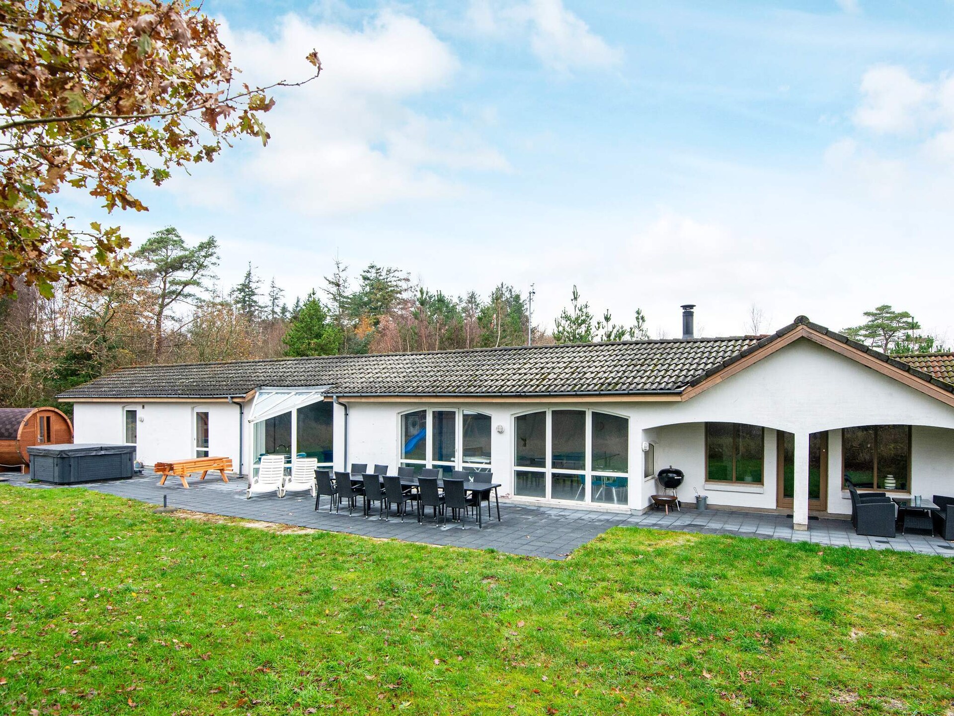 Ruim vakantiehuis voor 12 met privézwembad en sauna bij Henne Strand - foto 36