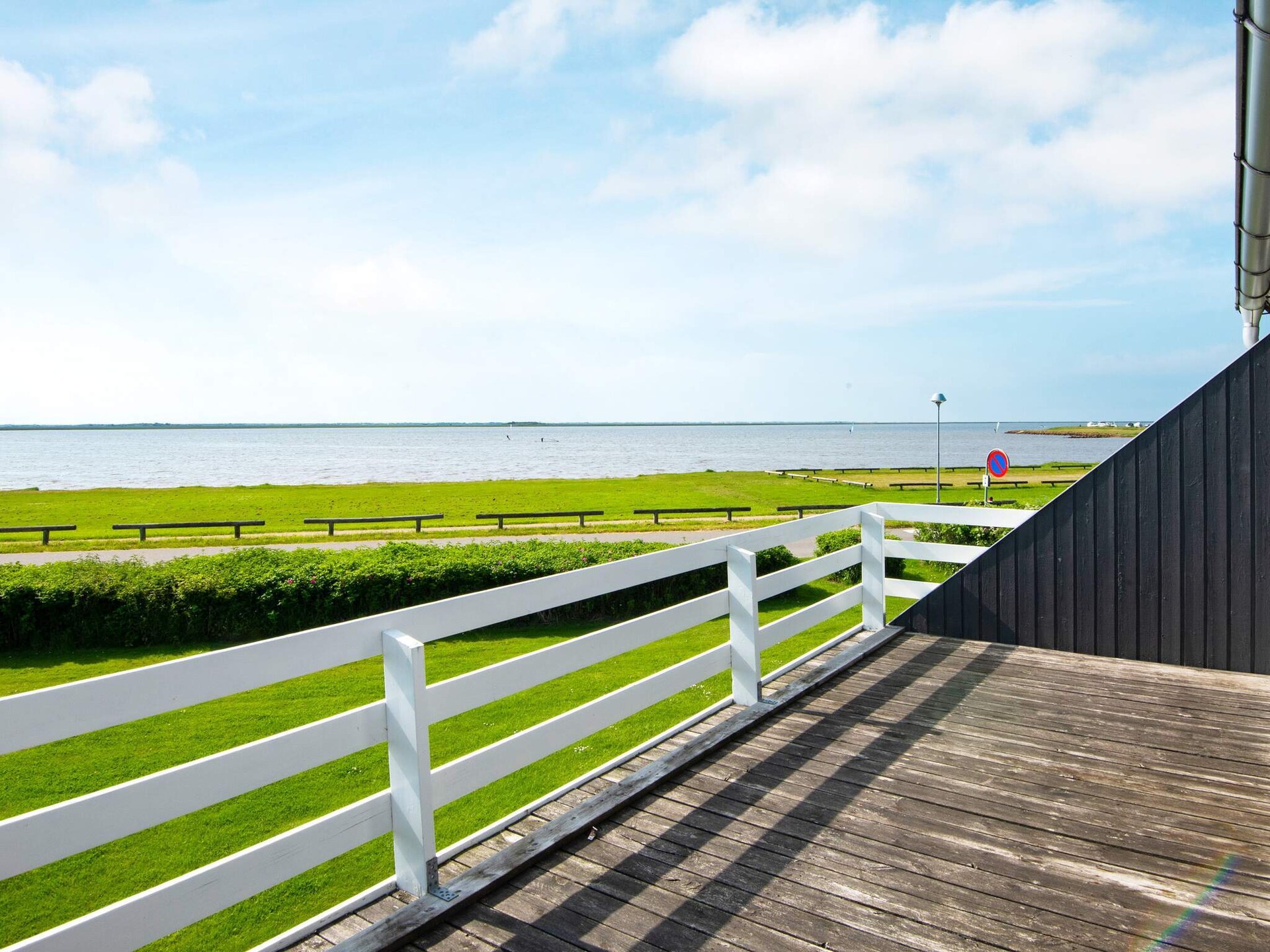 Eerstelijns vakantiehuis aan de Ringkøbing Fjord met panoramisch uitzicht - foto 36