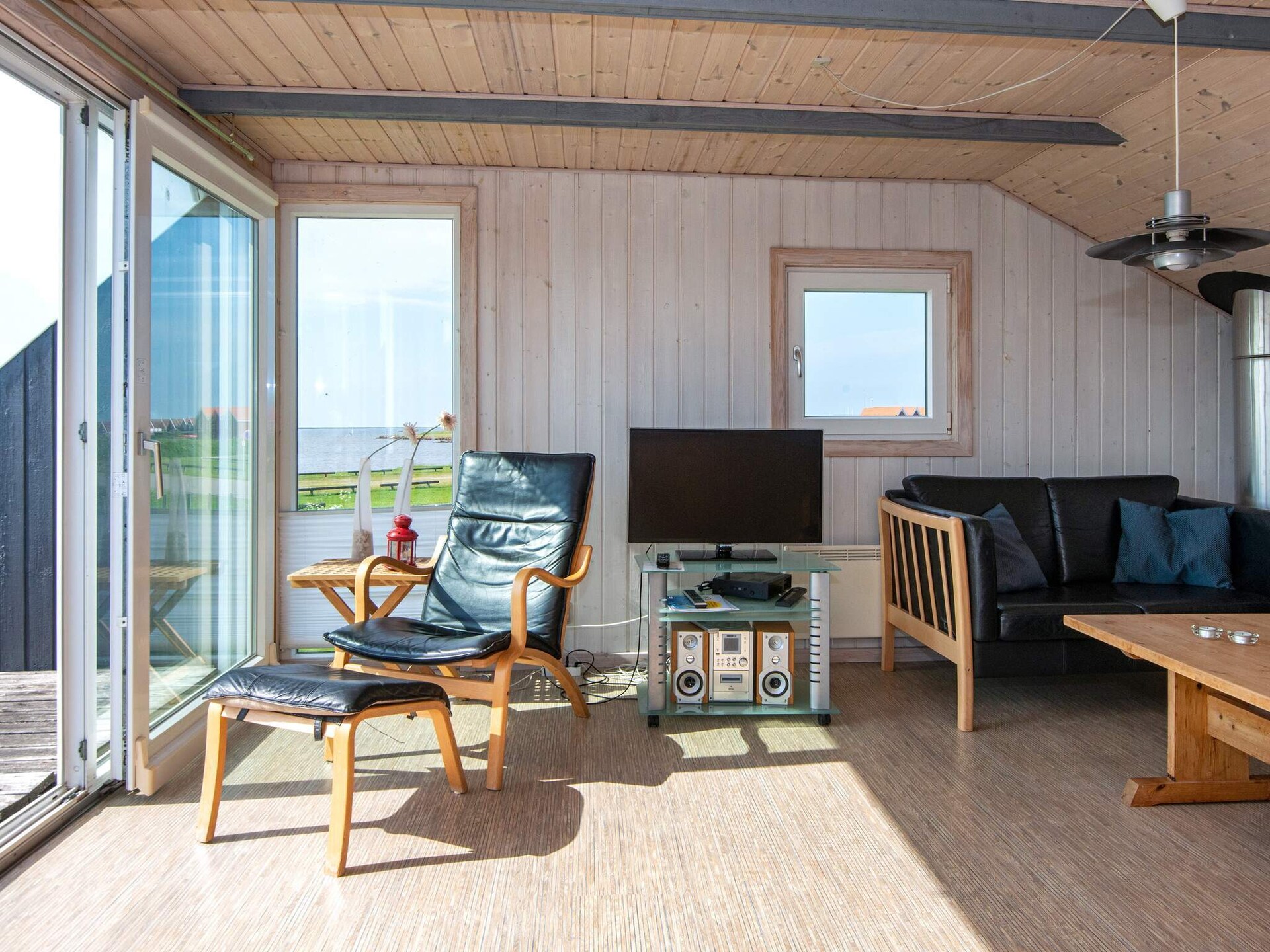 Eerstelijns vakantiehuis aan de Ringkøbing Fjord met panoramisch uitzicht - foto 17