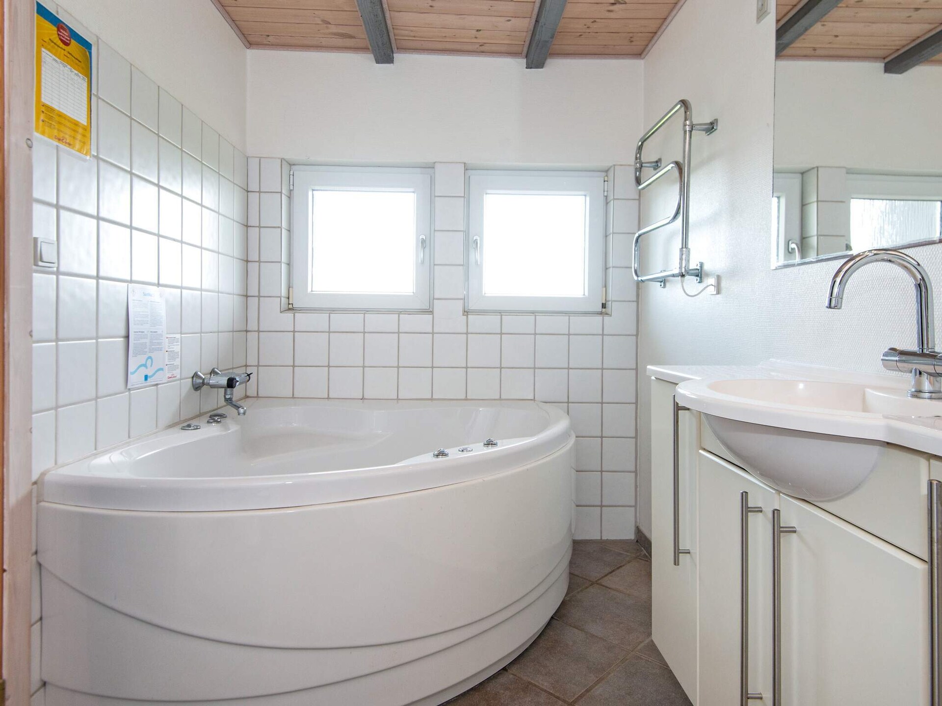 Eerstelijns vakantiehuis aan de Ringkøbing Fjord met panoramisch uitzicht - foto 14