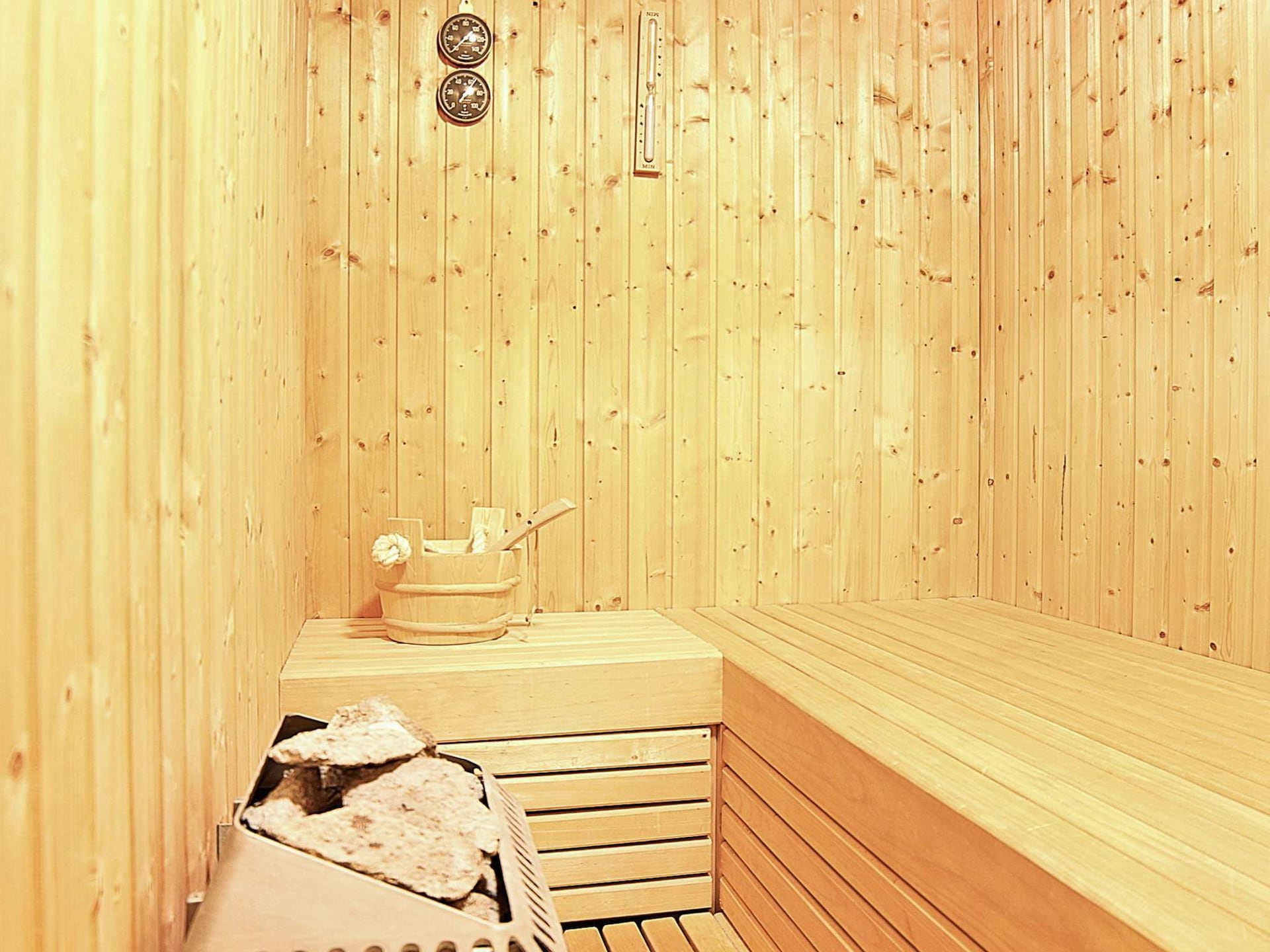 Aan zee: Ruim vakantiehuis in Ringkøbing met sauna en whirlpool · 6 pers. - foto 33