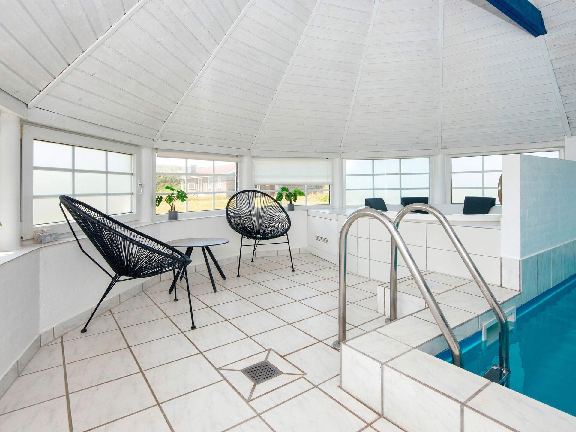 Energiezuinig vakantiehuis voor 12 personen met zwembad, sauna en zee op 50 meter - foto 9