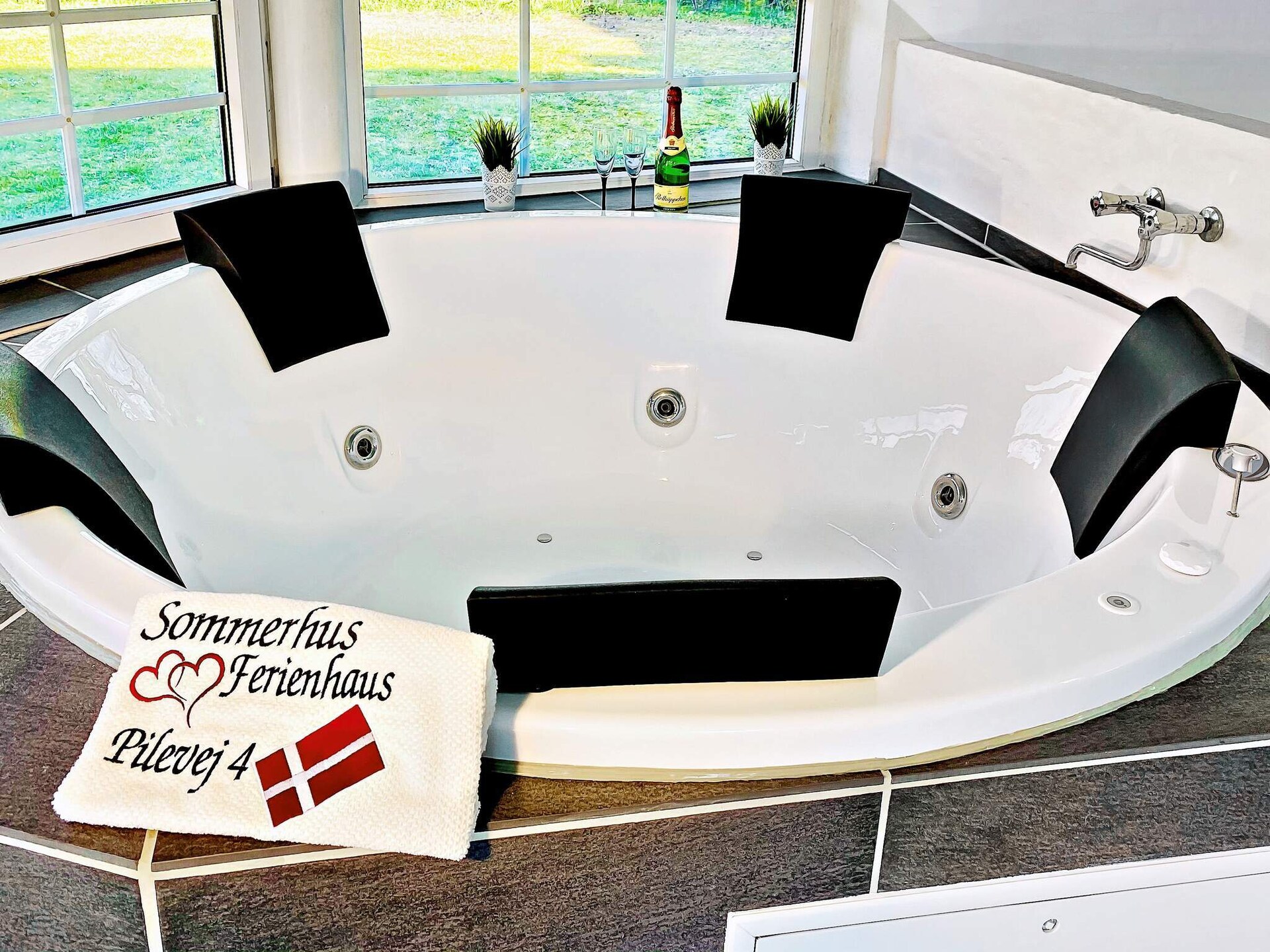 Luxe vakantiehuis met zwembad, sauna & whirlpool op 200m van het strand in Marielyst - foto 21