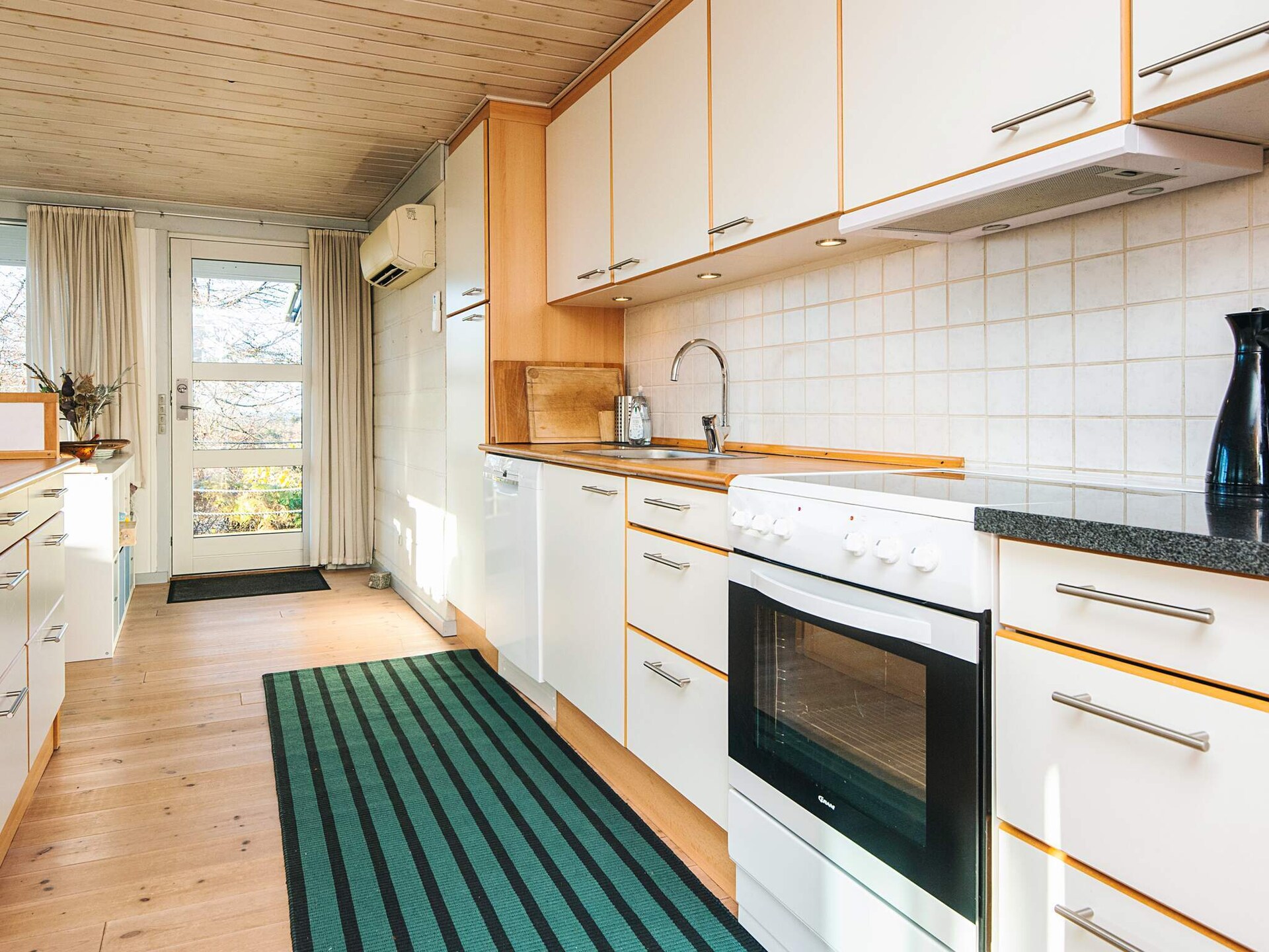 Vrijstaand vakantiehuis in Glesborg, 800m van de zee met houtgestookte hottub - foto 14