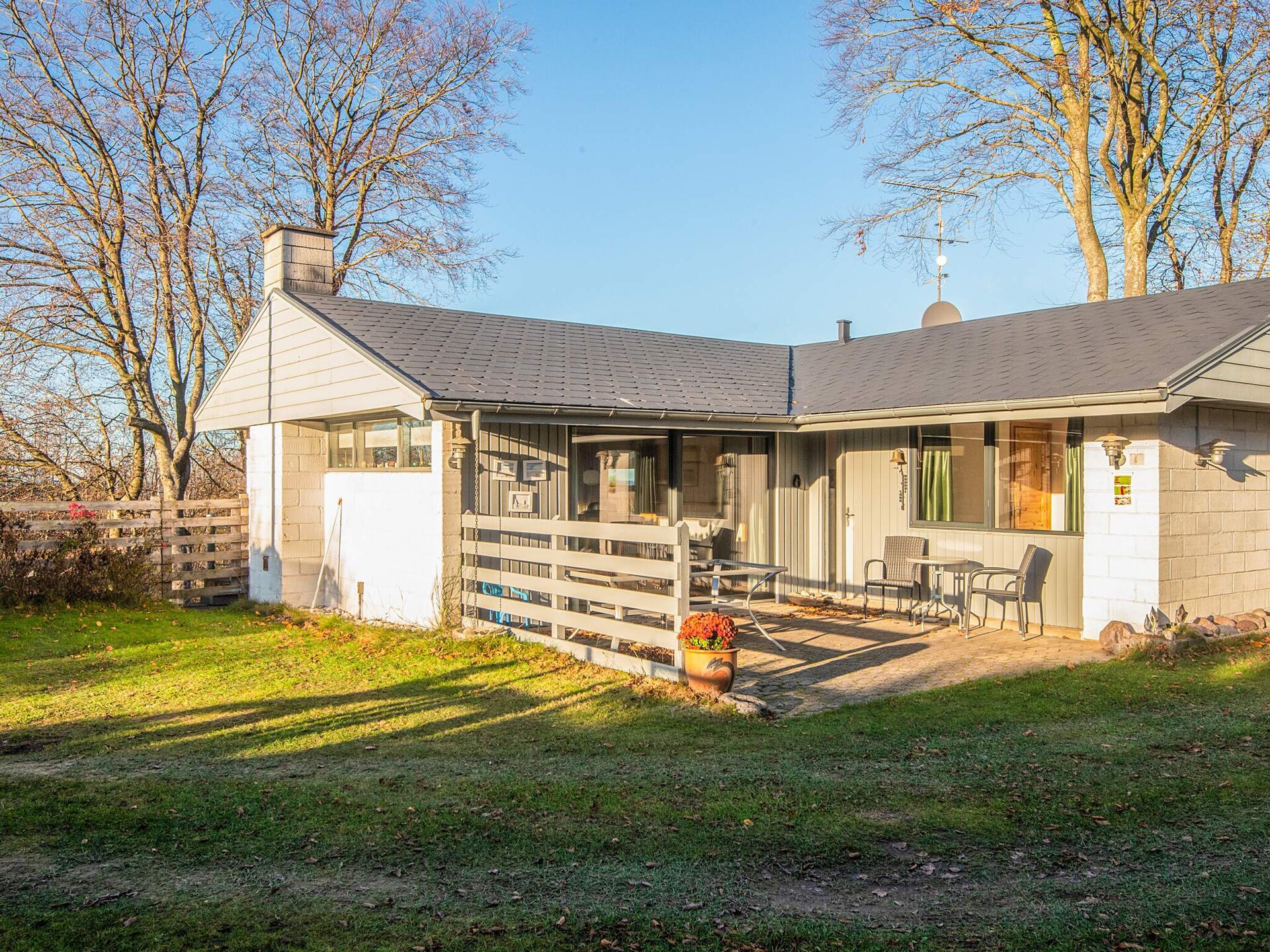 Vrijstaand vakantiehuis in Glesborg, 800m van de zee met houtgestookte hottub - foto 43