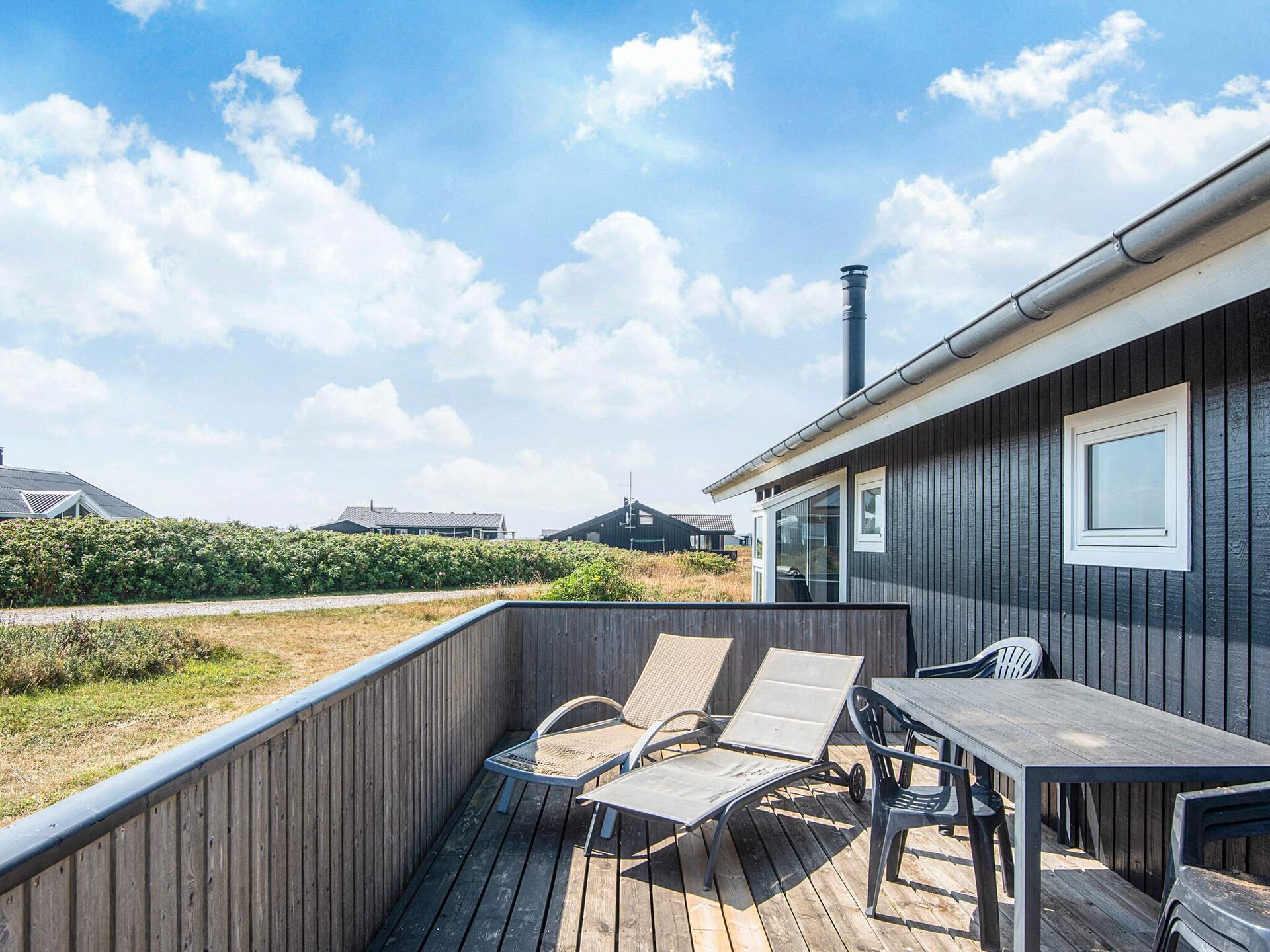 Licht vakantiehuis met zeezicht op 200 meter van Nørlev Strand - foto 39