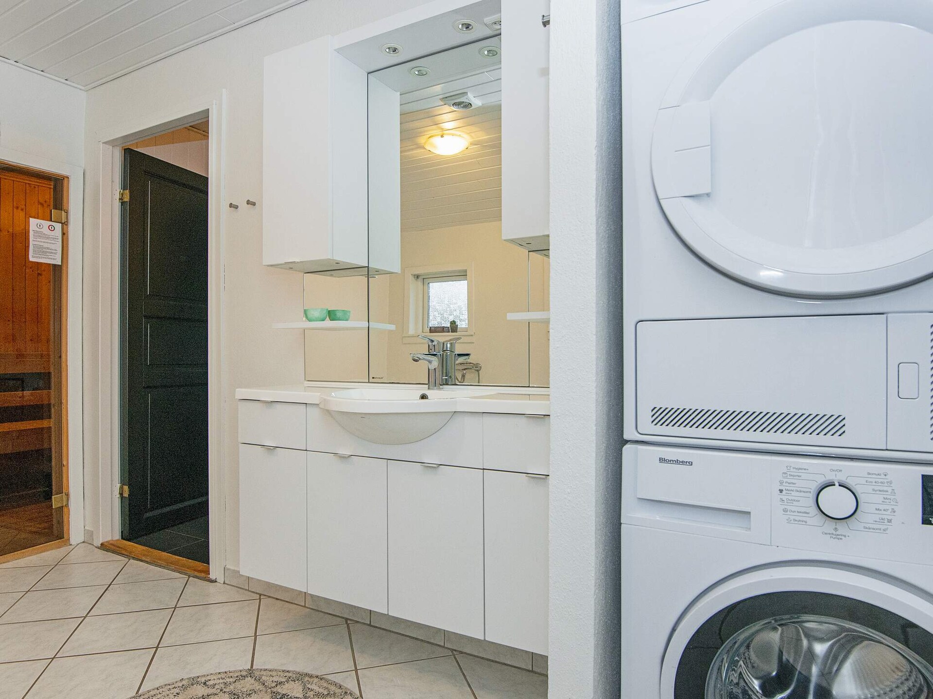 Op 700 m van zee: Modern vakantiehuis in Tarm voor 8 personen - foto 32