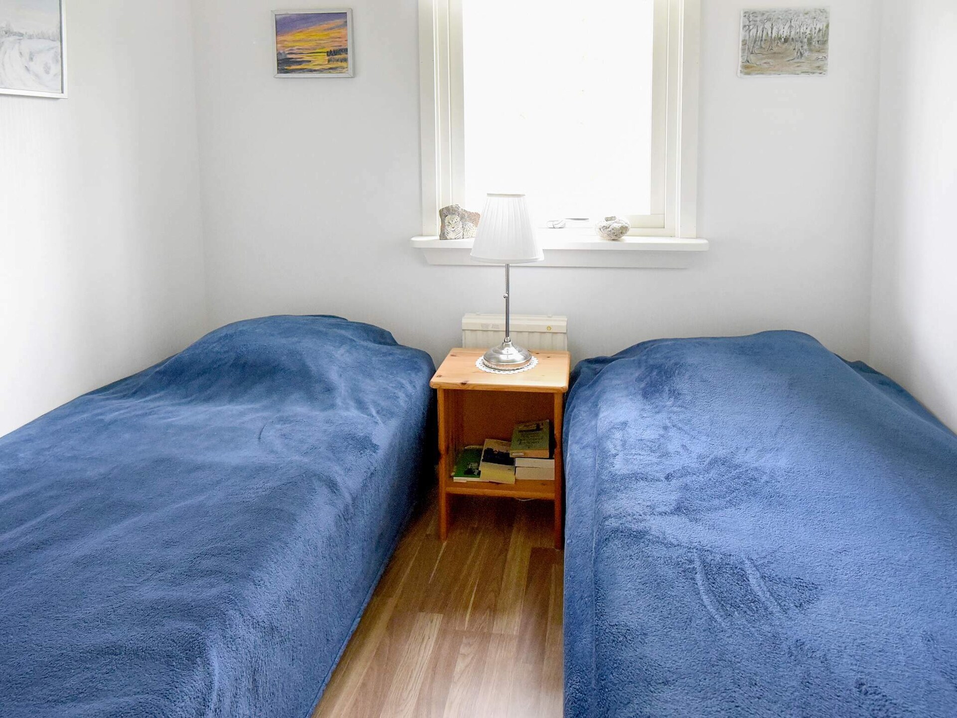 Knus vakantiehuis aan het meer met uitzicht en eigen roeiboot in Frändefors - foto 13