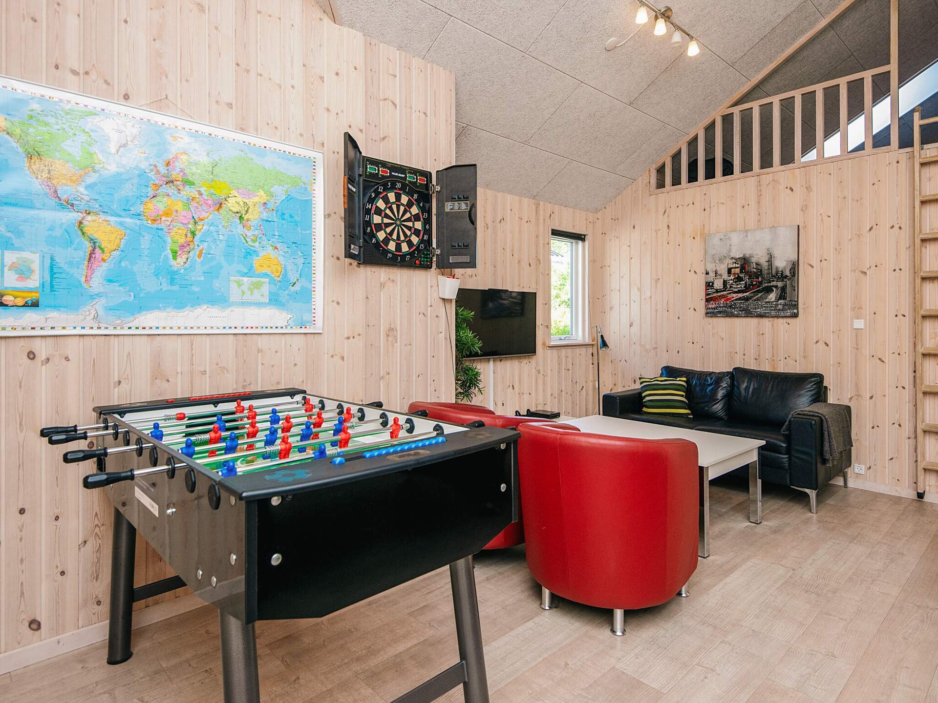 Groots vakantiehuis met zwembad, sauna & activiteiten op 800m van zee - foto 23