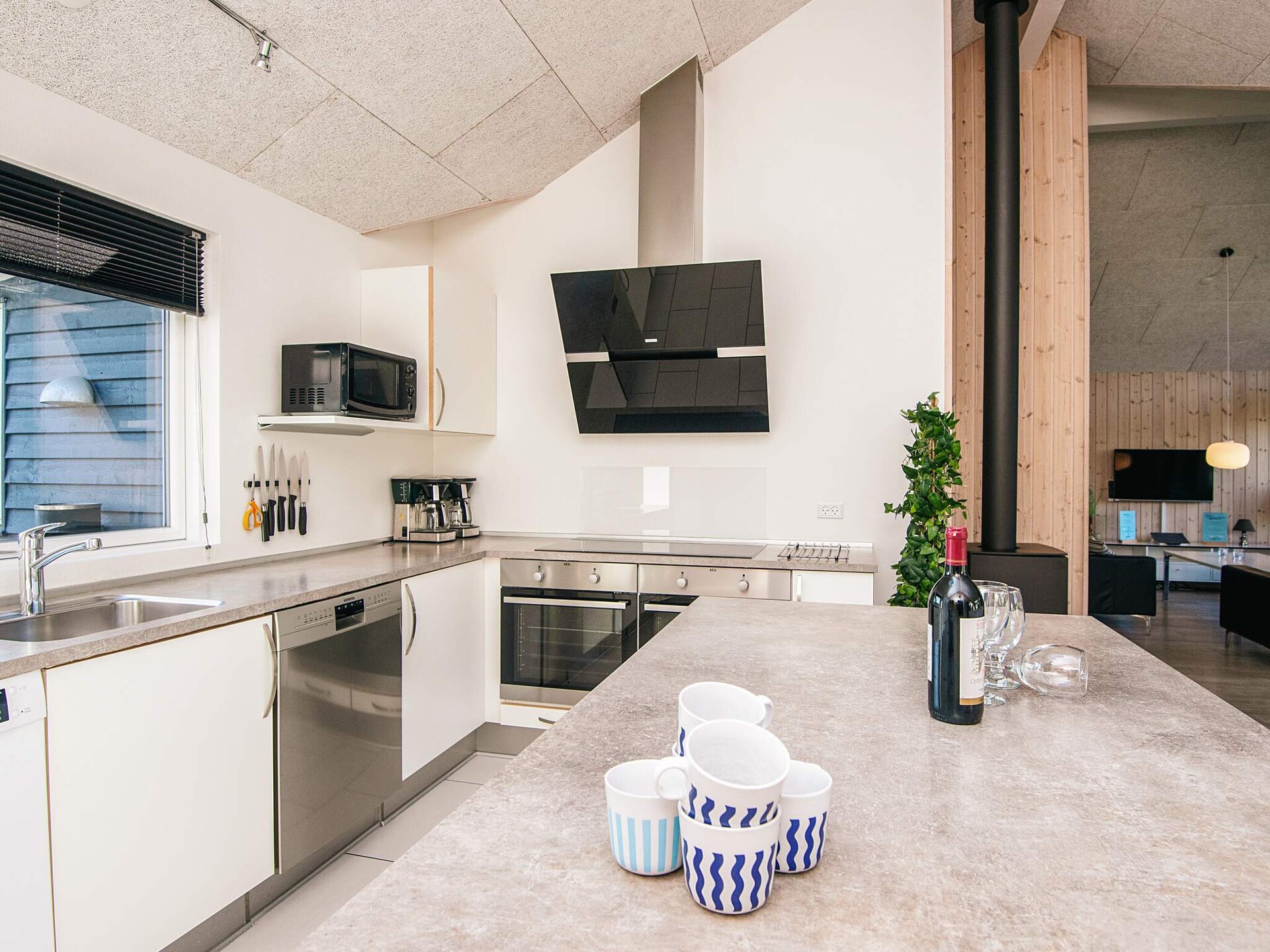 Groots vakantiehuis met zwembad, sauna & activiteiten op 800m van zee - foto 25