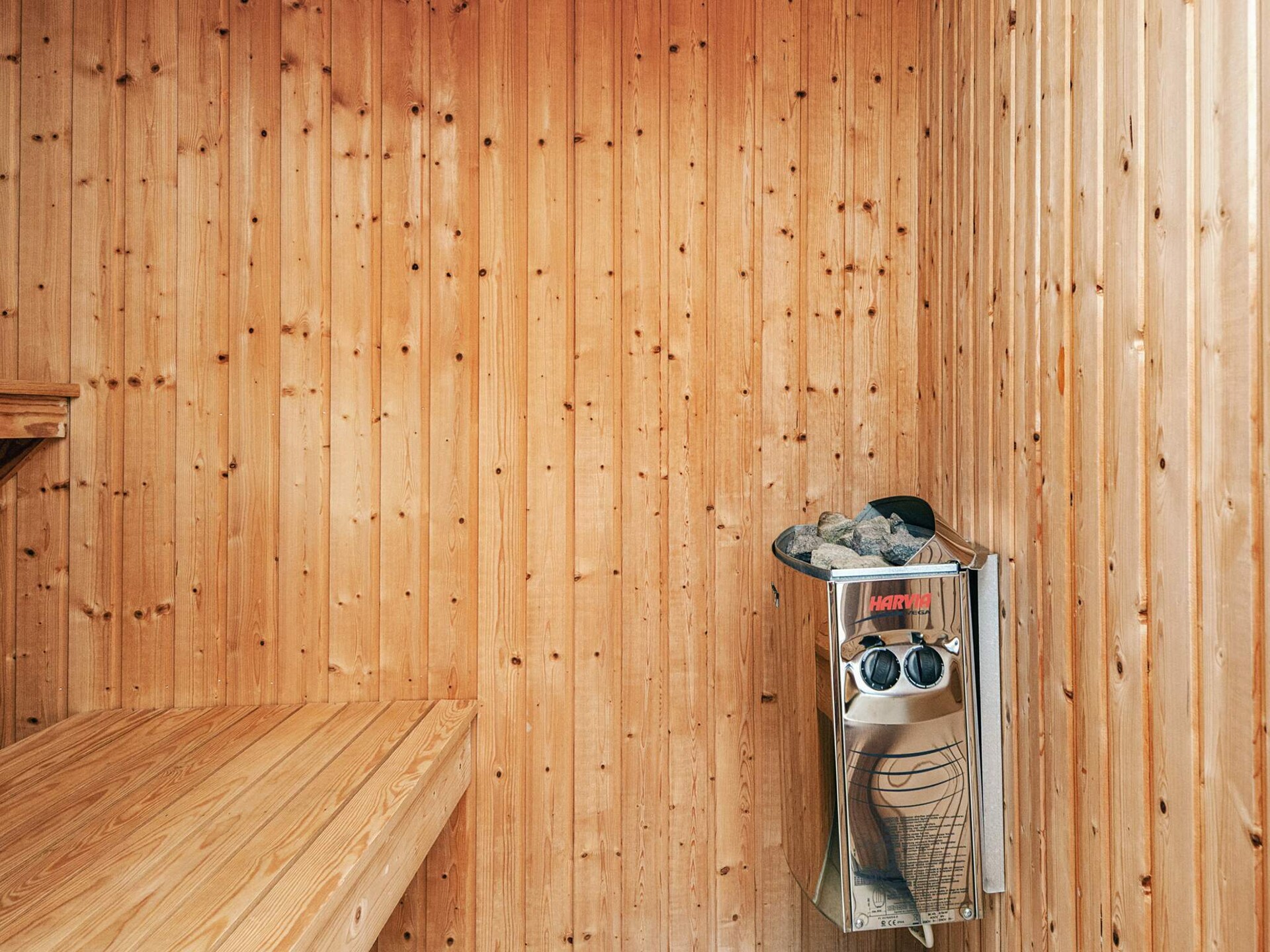 Groots vakantiehuis met zwembad, sauna & activiteiten op 800m van zee - foto 6