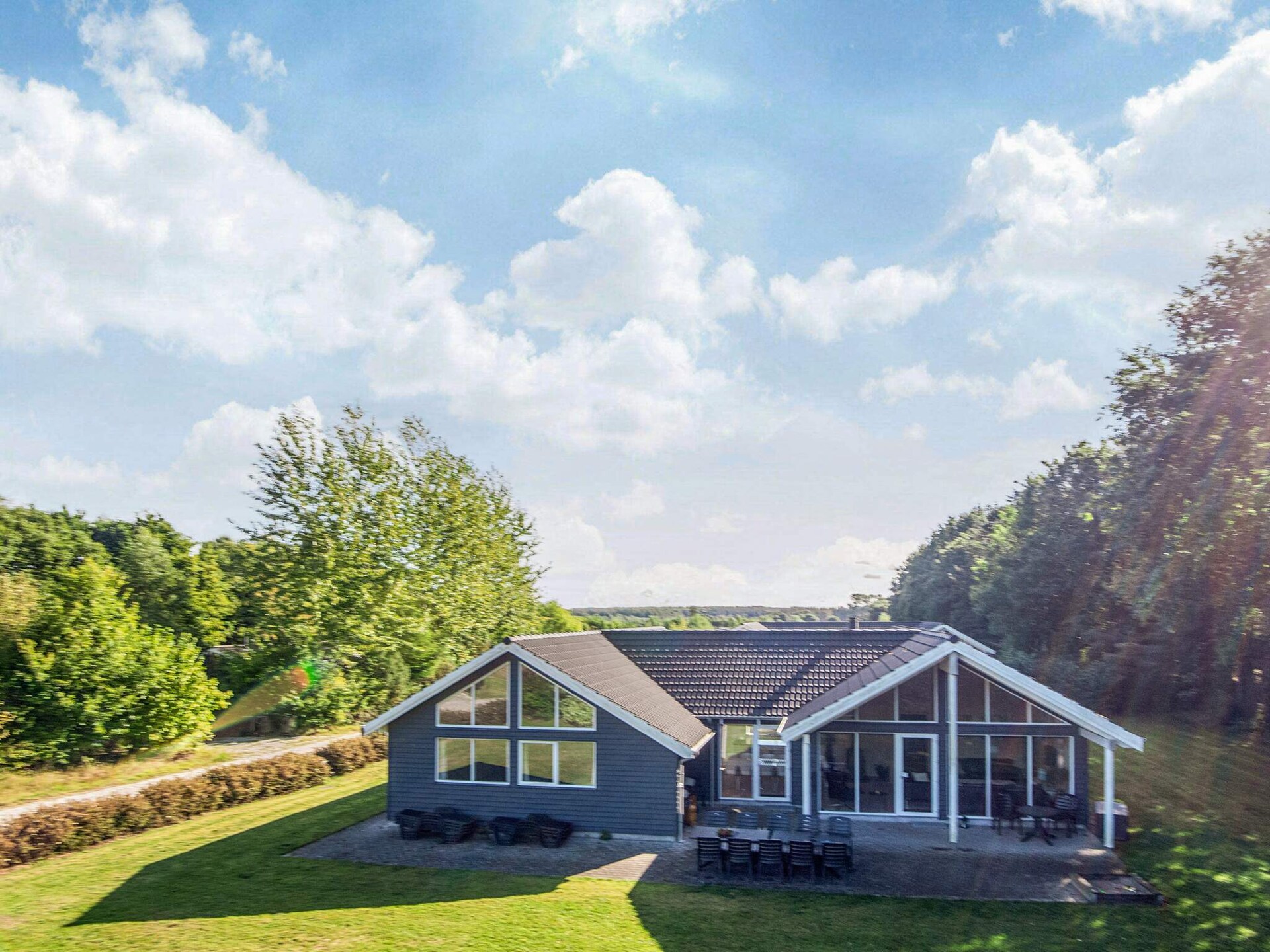 Groots vakantiehuis met zwembad, sauna & activiteiten op 800m van zee - foto 60