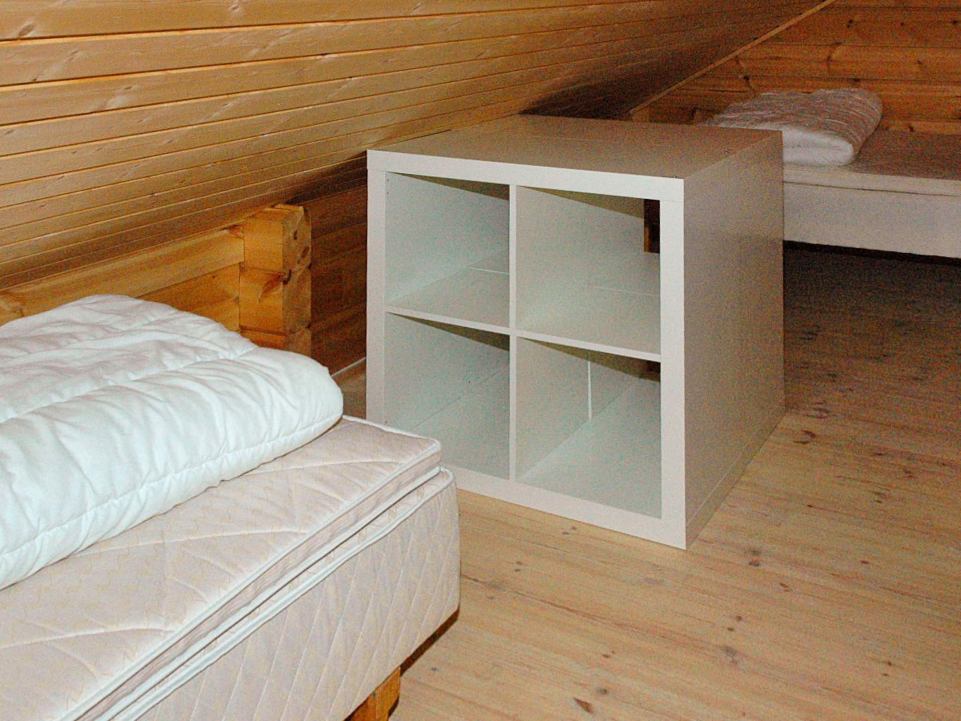 Zuidgerichte vakantiewoning aan de Skålvikfjord met fjordzicht en boothuur - foto 15