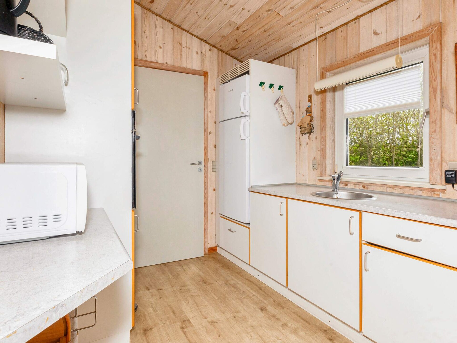 Licht vakantiehuis bij Vestervig met whirlpool, vlakbij de Limfjord - foto 13