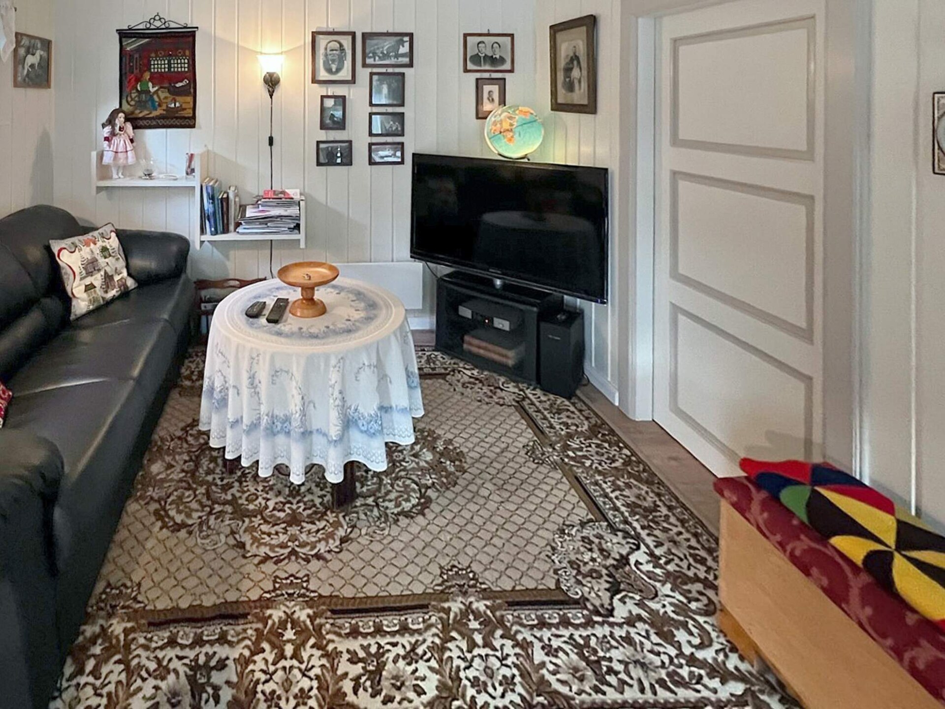 Vrijstaand vakantiehuis met panoramisch uitzicht over het dal bij Otta - foto 9