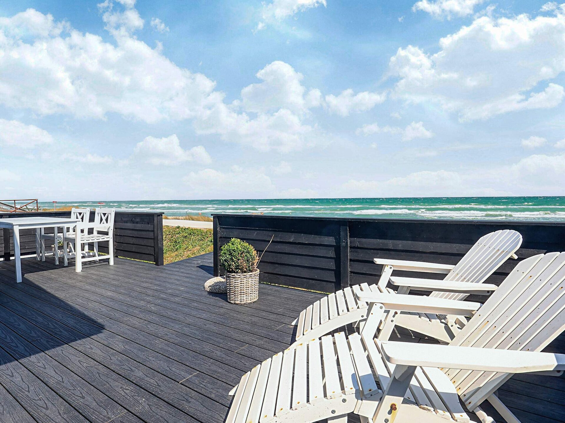 Vrijstaand vakantiehuis direct aan het strand van Hasmark met panoramisch waterzicht - foto 9
