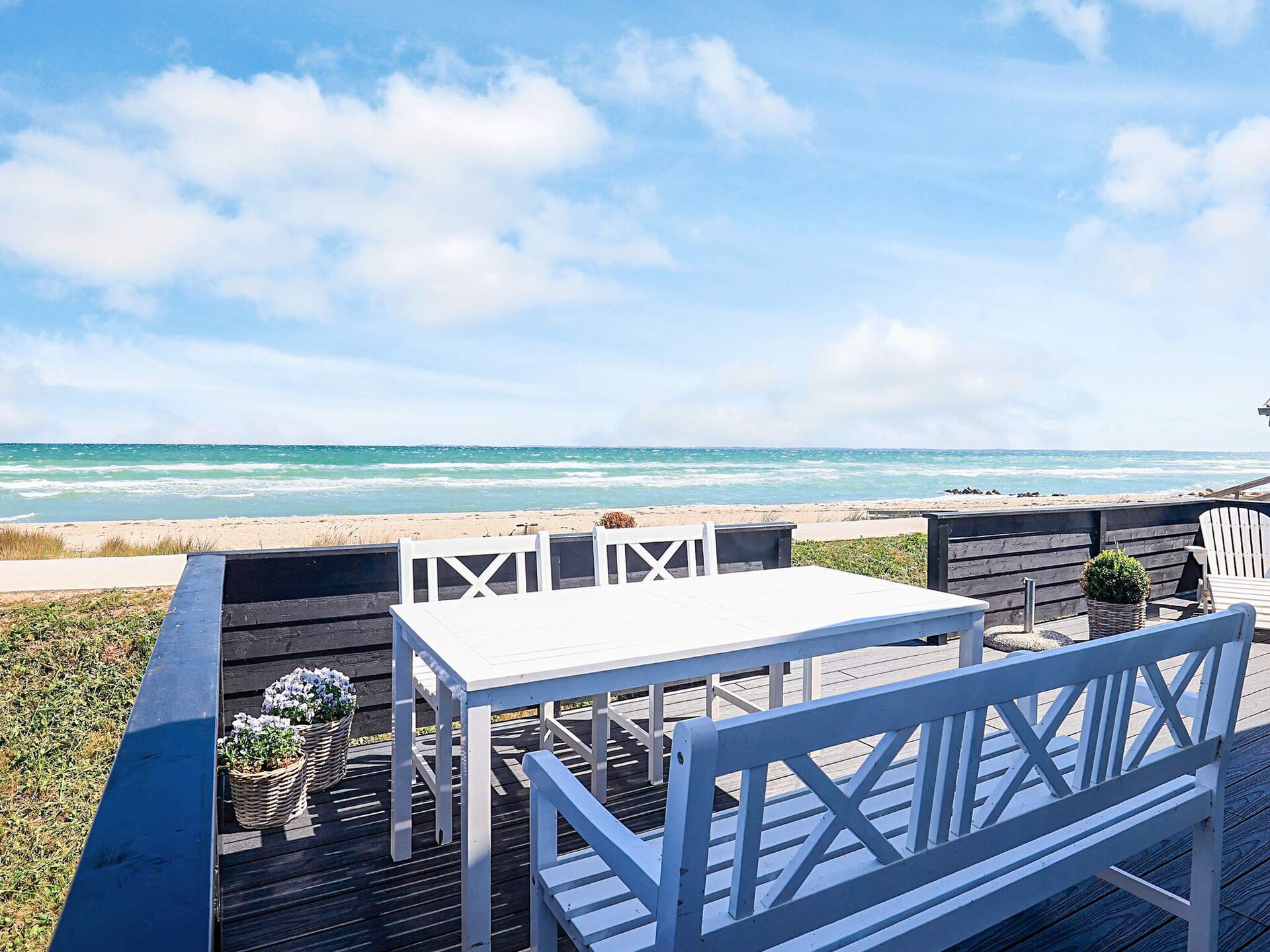 Vrijstaand vakantiehuis direct aan het strand van Hasmark met panoramisch waterzicht - foto 10