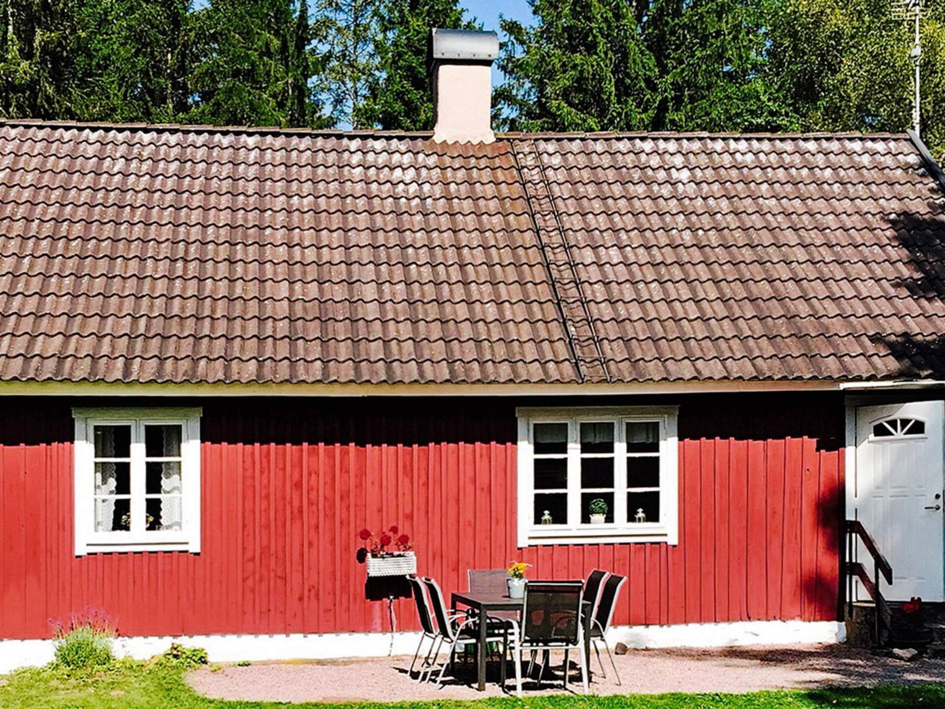 Sfeervol vakantiehuis aan de golfbaan bij Vittsjö – 6 personen - foto 3