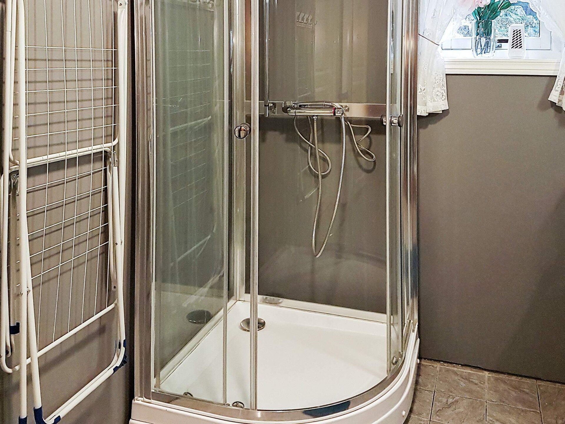 Vakantiehuis met panoramisch uitzicht, houtgestookte hot tub en bootverhuur nabij Selje - foto 21