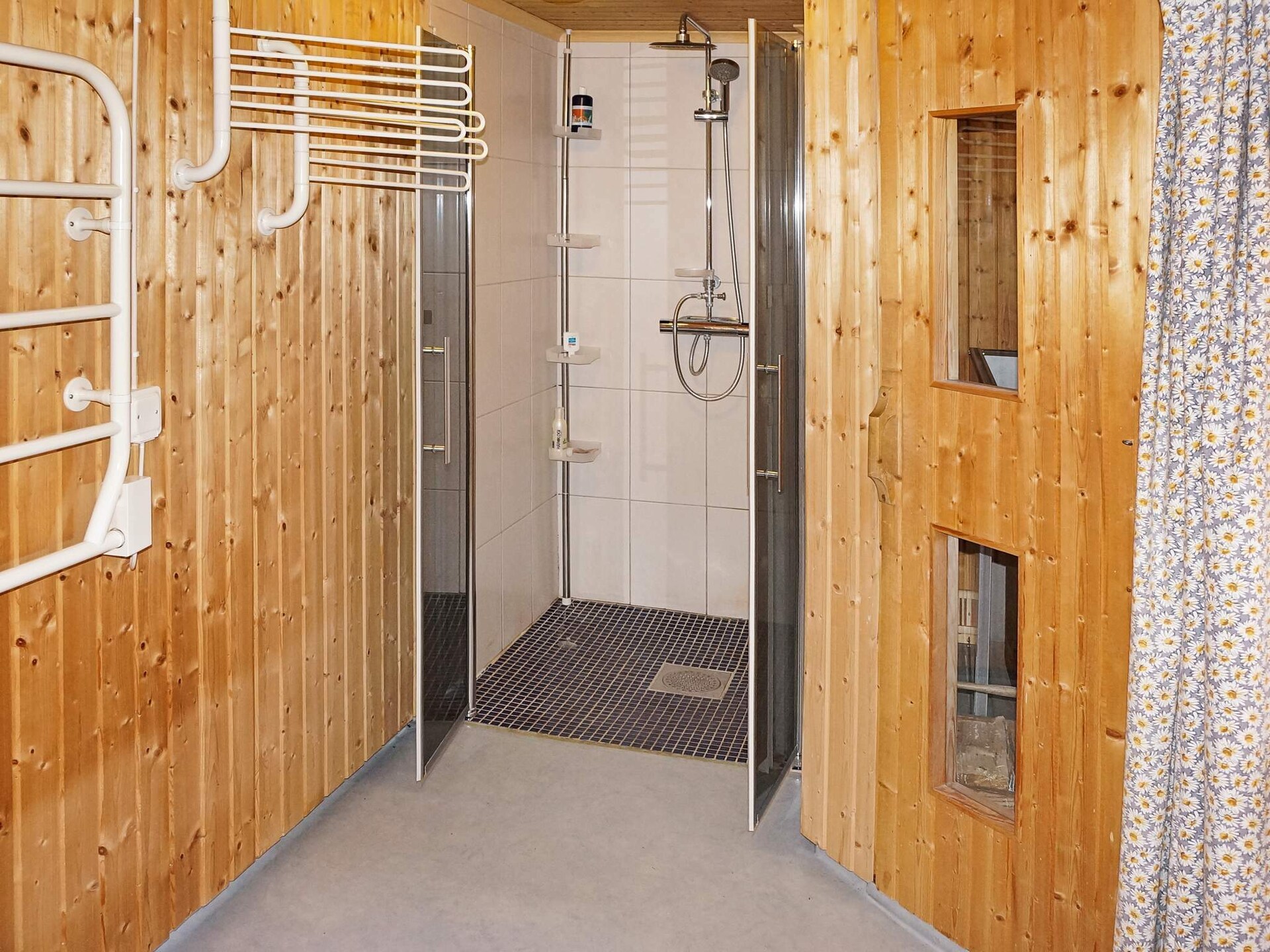 Sfeervol vakantiehuis met sauna aan de golfbaan bij Stockaryd - foto 18