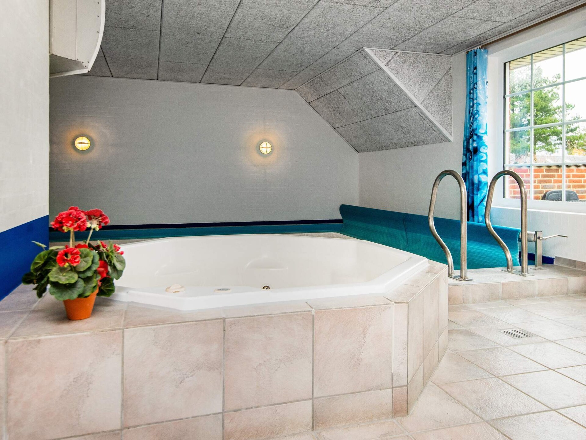 Ruim vakantiehuis met privézwembad, sauna & whirlpool bij Oksbøl - foto 11