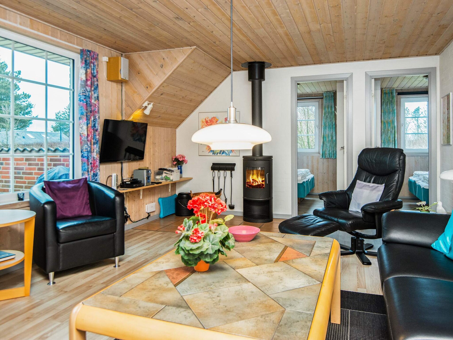 Ruim vakantiehuis met privézwembad, sauna & whirlpool bij Oksbøl - foto 15