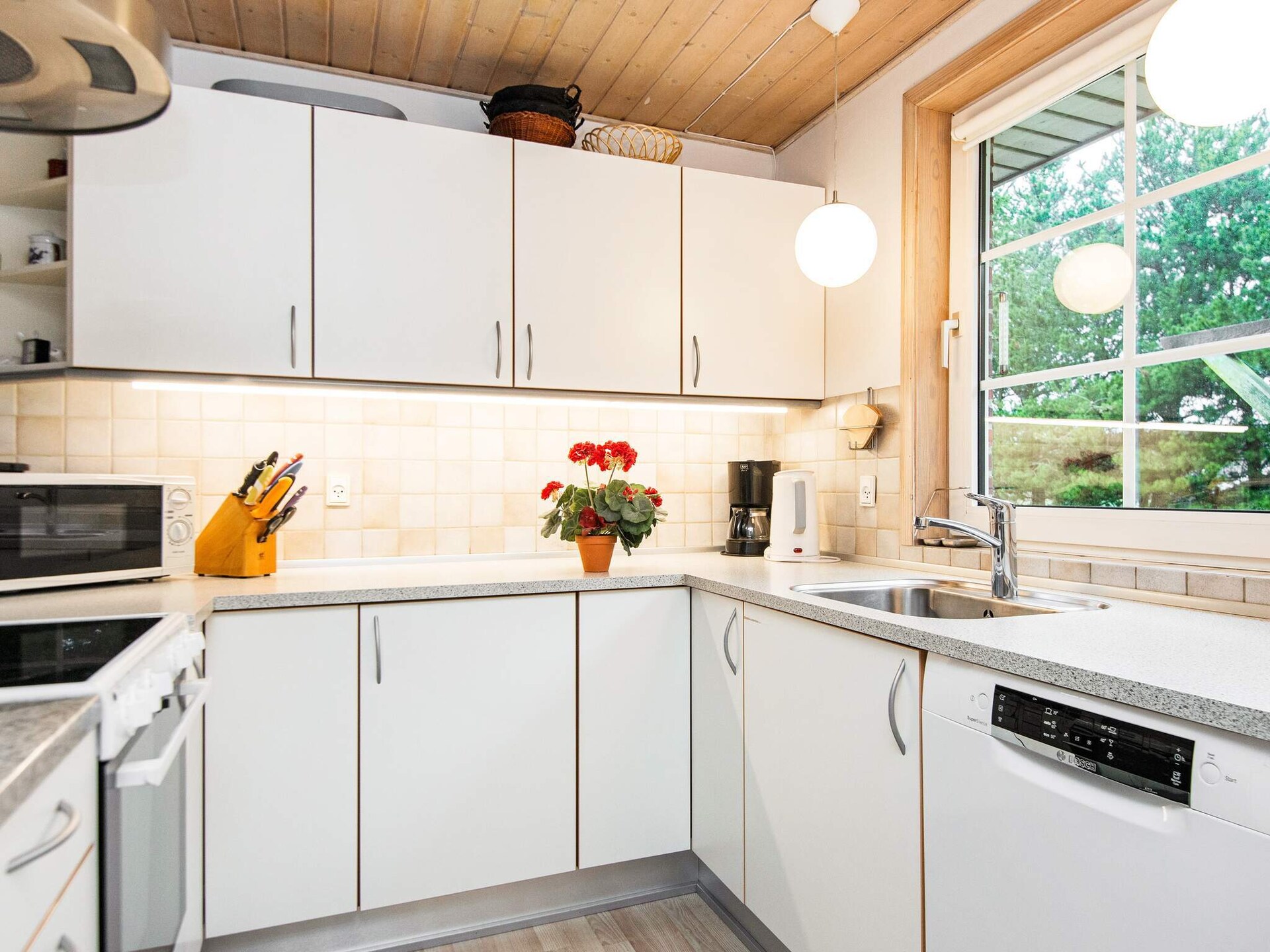Ruim vakantiehuis met privézwembad, sauna & whirlpool bij Oksbøl - foto 22