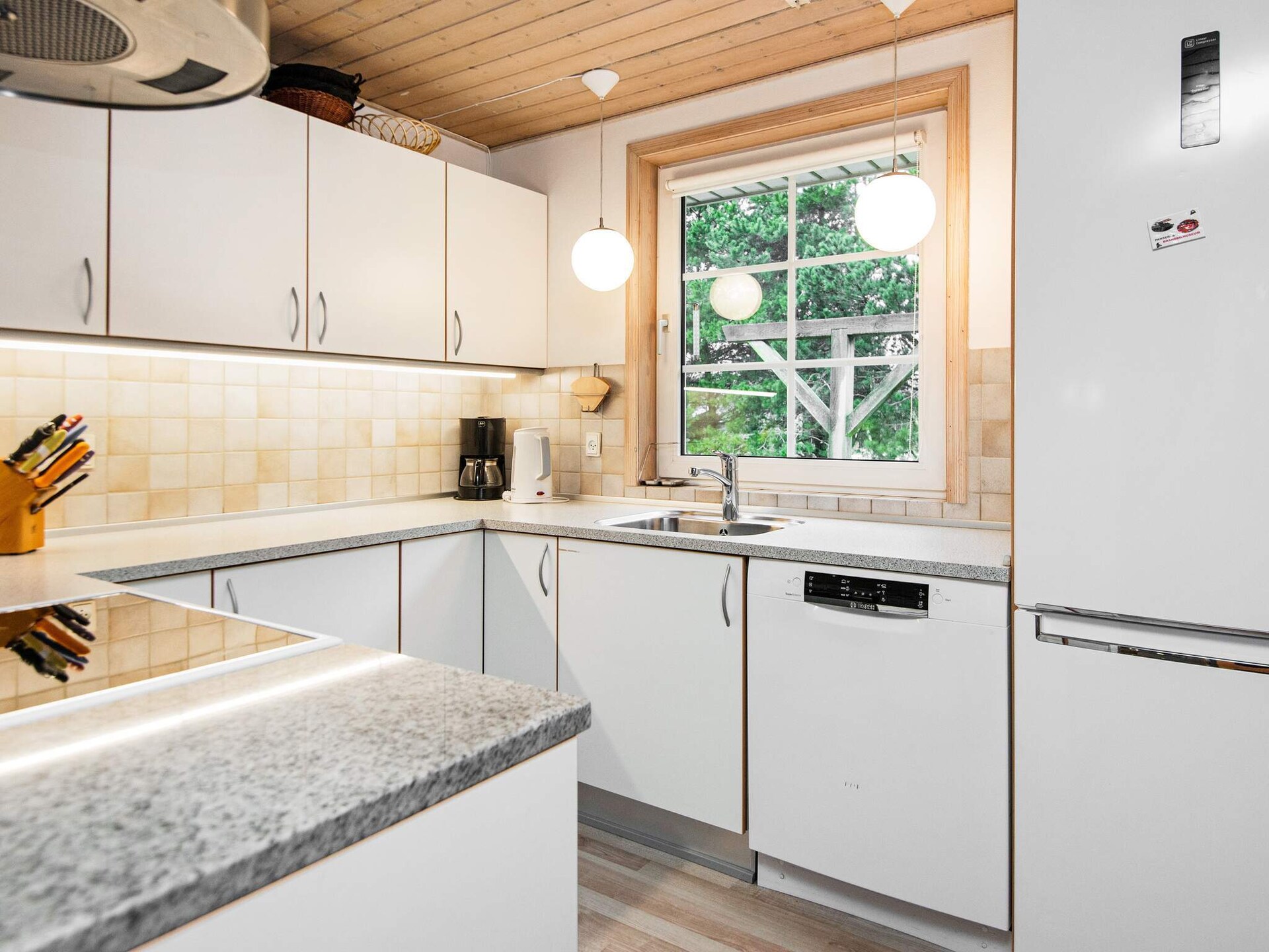 Ruim vakantiehuis met privézwembad, sauna & whirlpool bij Oksbøl - foto 23