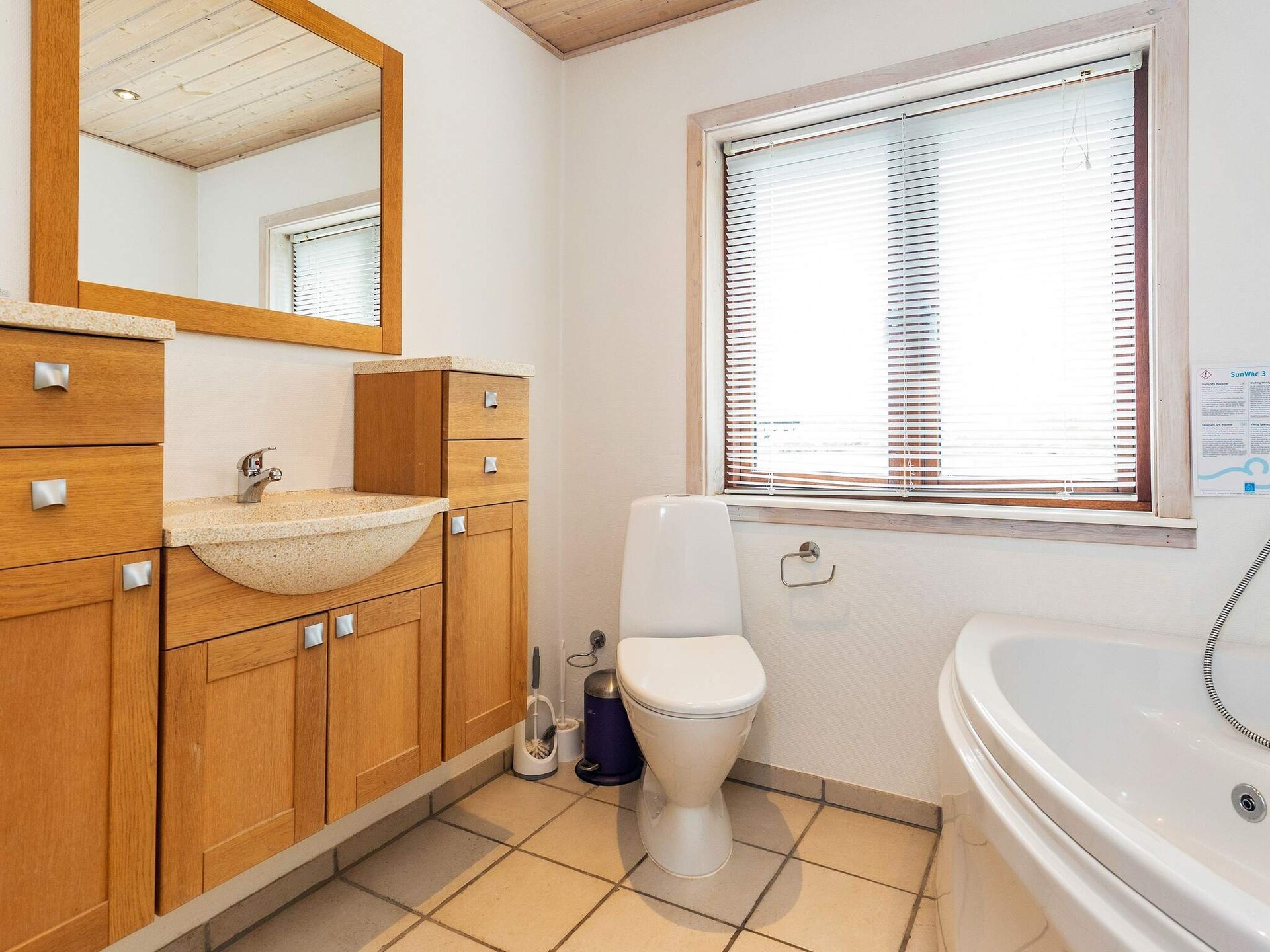 Ruim vakantiehuis bij Løkken met whirlpool, sauna en activiteitenruimte - foto 25