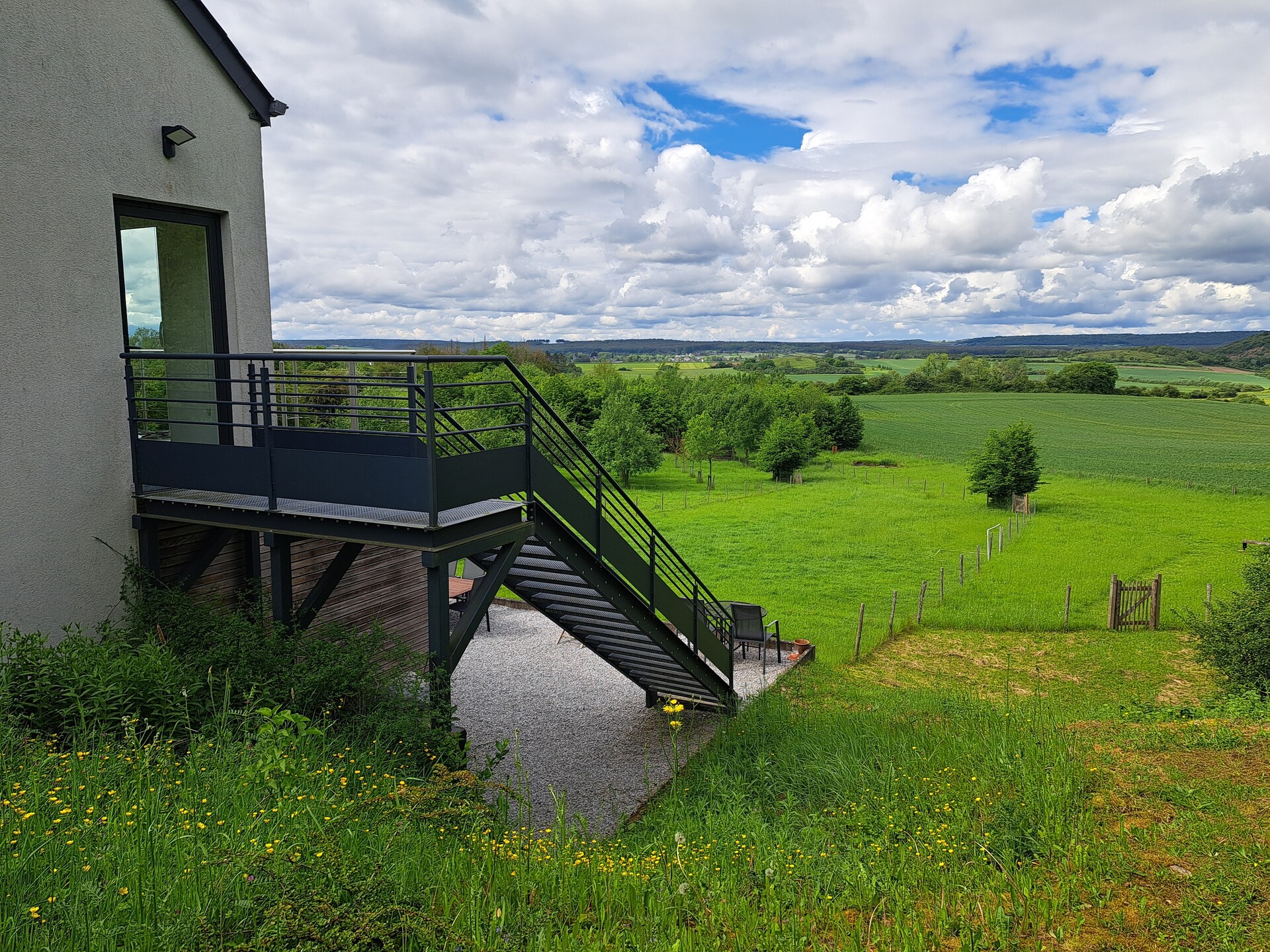 Vrijstaand vakantiehuis met panoramisch uitzicht in de bossen van Viroinval - foto 33
