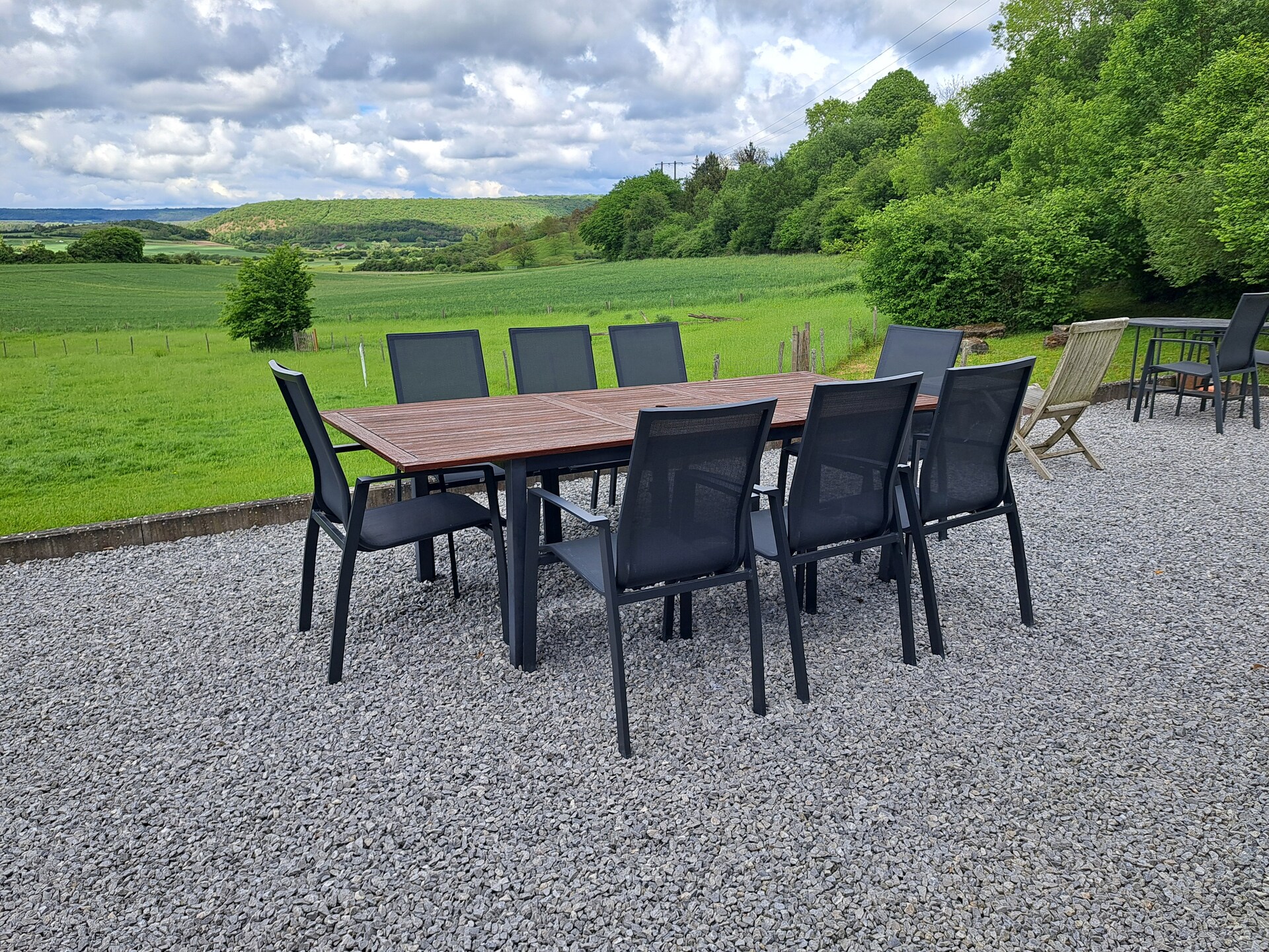 Vrijstaand vakantiehuis met panoramisch uitzicht in de bossen van Viroinval - foto 6