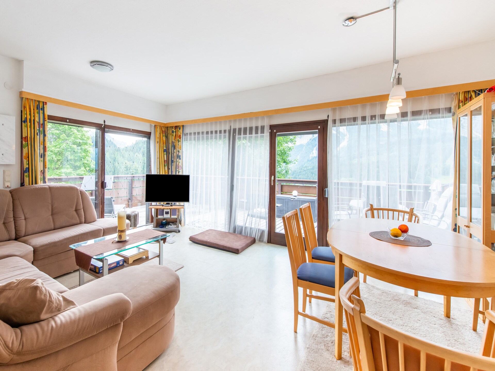 Modern appartement Tauplitz met wellness, terras en skilift op 700m - foto 1