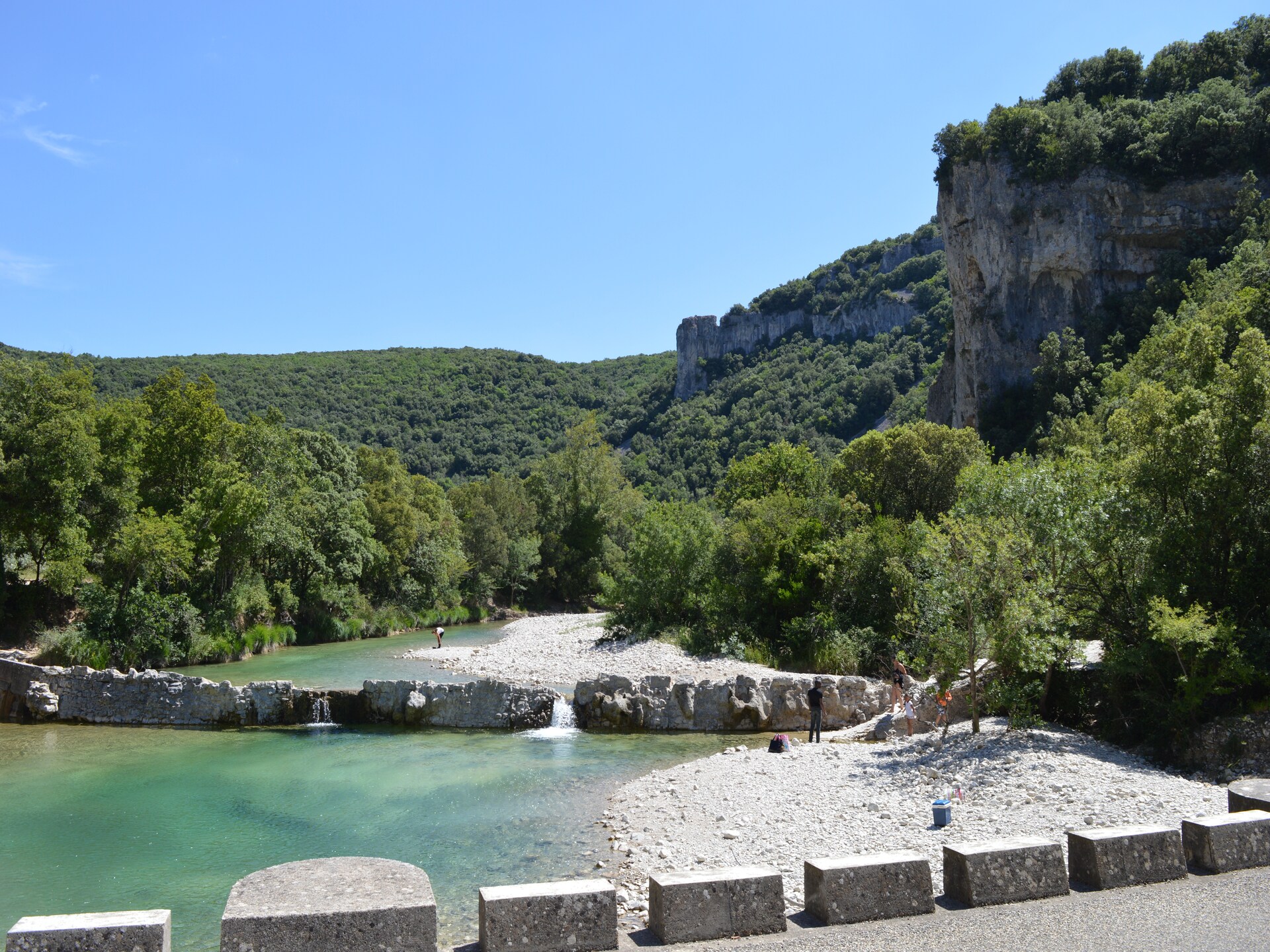 Rustiek vakantiehuis voor 6 personen met gedeeld zwembad in de Ardèche - foto 30