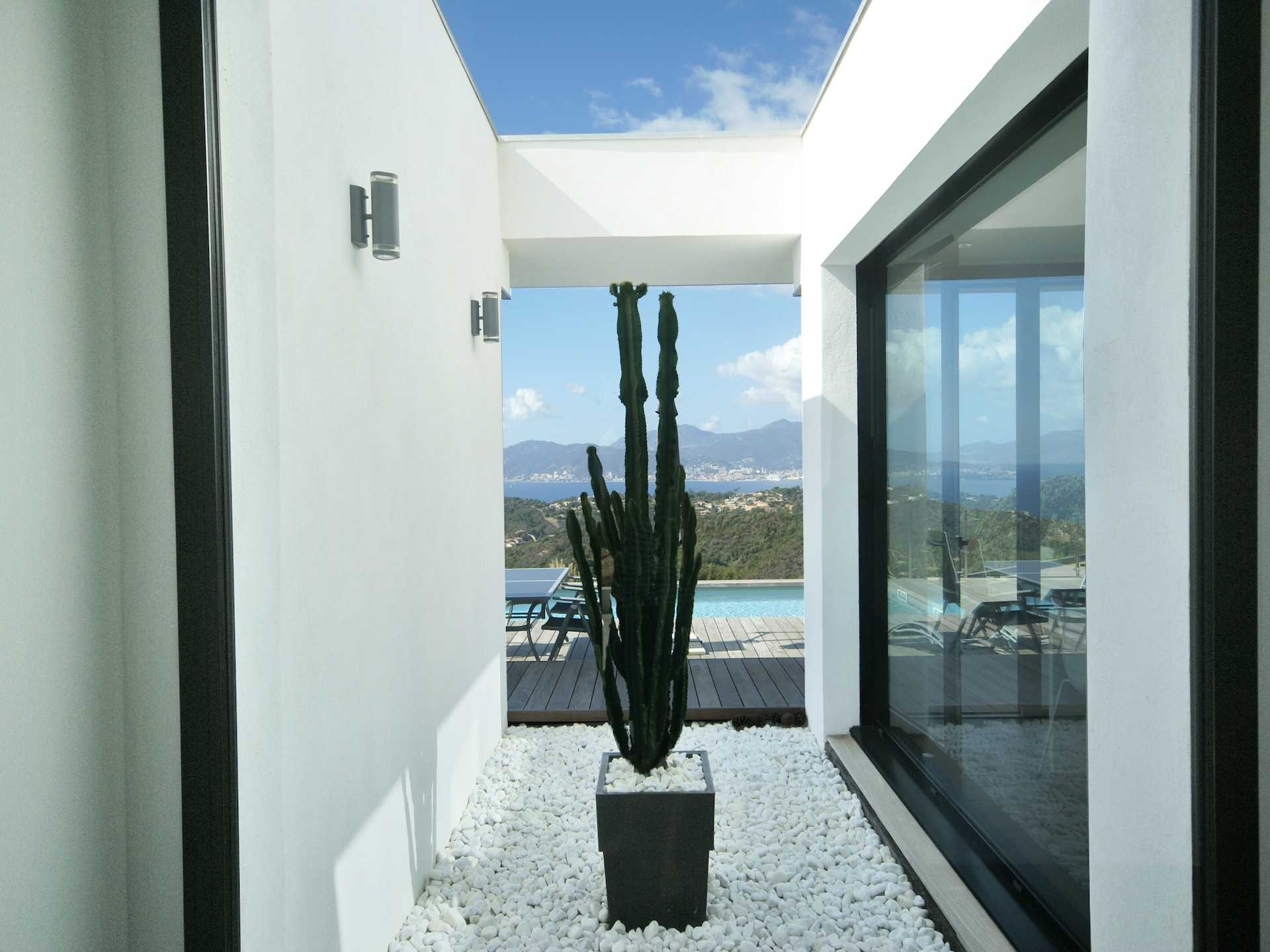 Villa met privézwembad en uitzicht op de baai in Albitreccia - foto 20